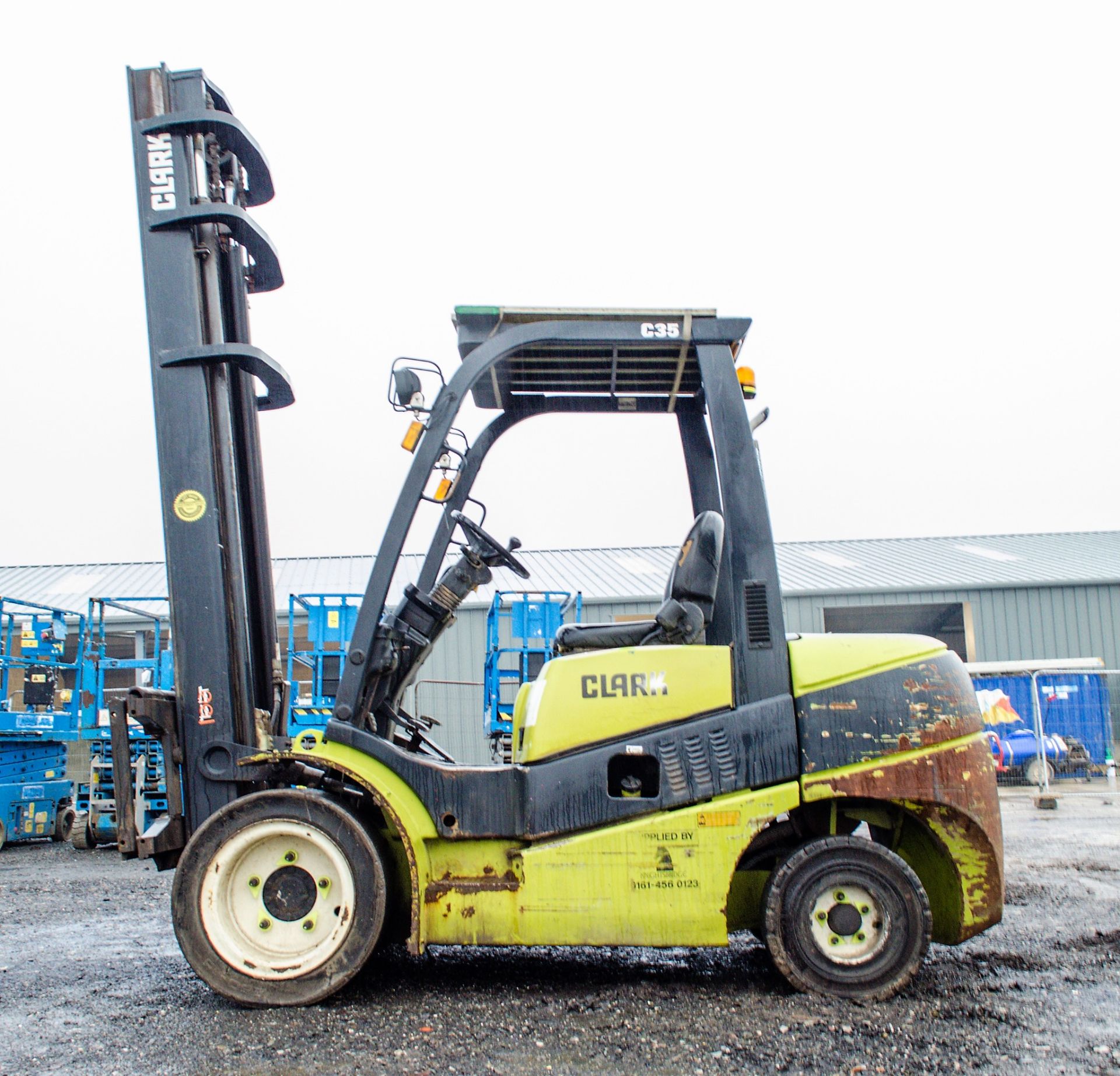 Clark C35 3.5 tonne diesel driven fork lift truck Year: 2014 S/N: 2518-9843 Recorded Hours: 4744 AP - Image 7 of 15