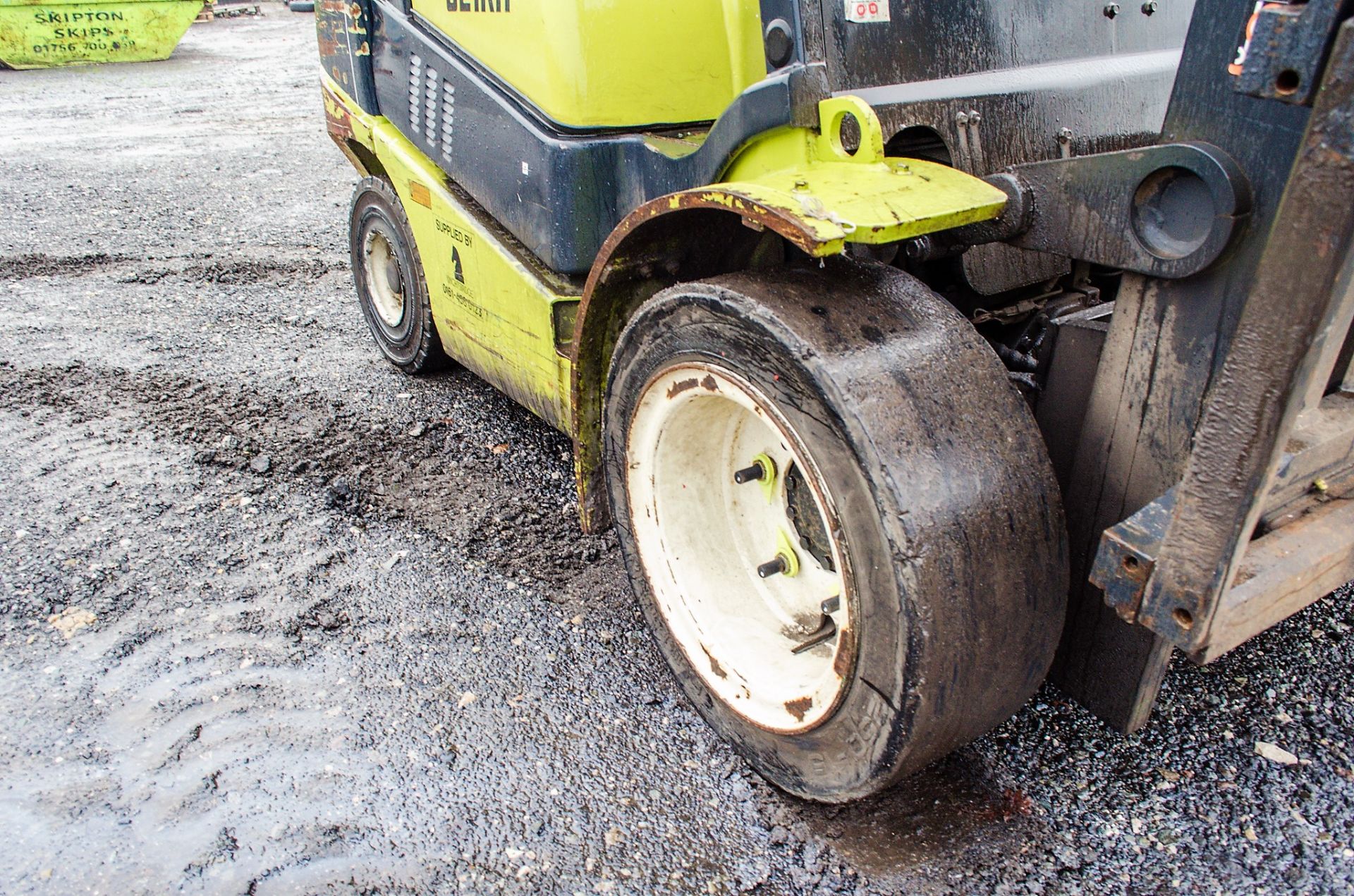 Clark C35 3.5 tonne diesel driven fork lift truck Year: 2014 S/N: 2518-9843 Recorded Hours: 4744 AP - Image 10 of 15