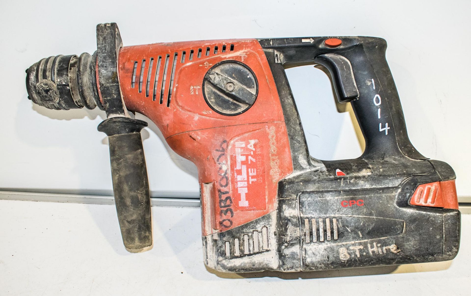 Hilti TE 7-A 36v SDS rotary hammer drill c/w battery ** No charger or carry case **