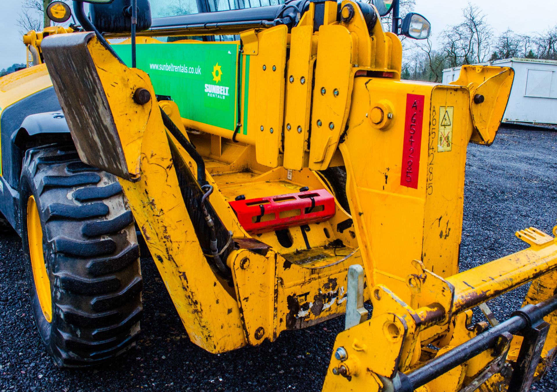 JCB 540-170 17 metre telescopic handler  Year: 2014 S/N: 2343173 Recorded Hours: 3211 A654285 - Image 15 of 24