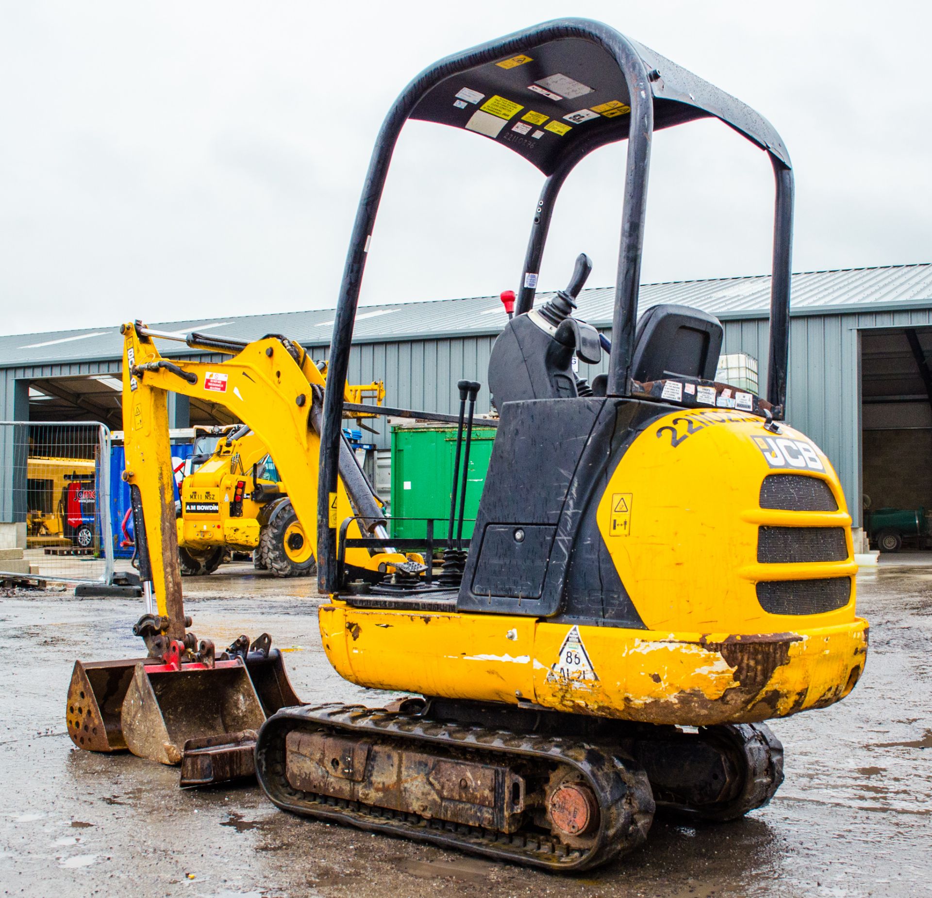 JCB 8014 CTS 1.5 tonne rubber tracked excavator  Year: 2014 S/N: 2070490 Recorded Hours; 2264 Piped, - Image 4 of 17