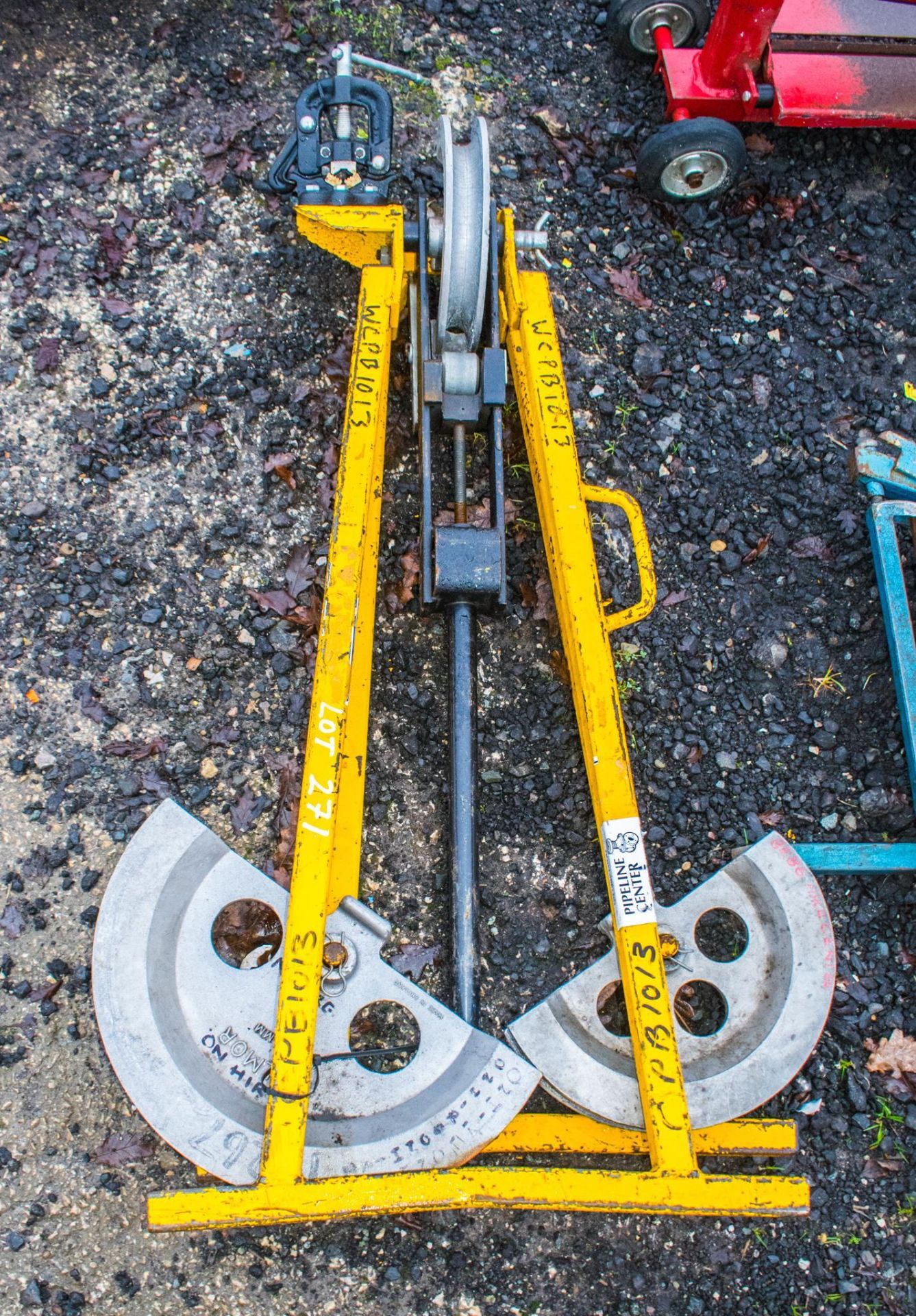 Pipe bending stand