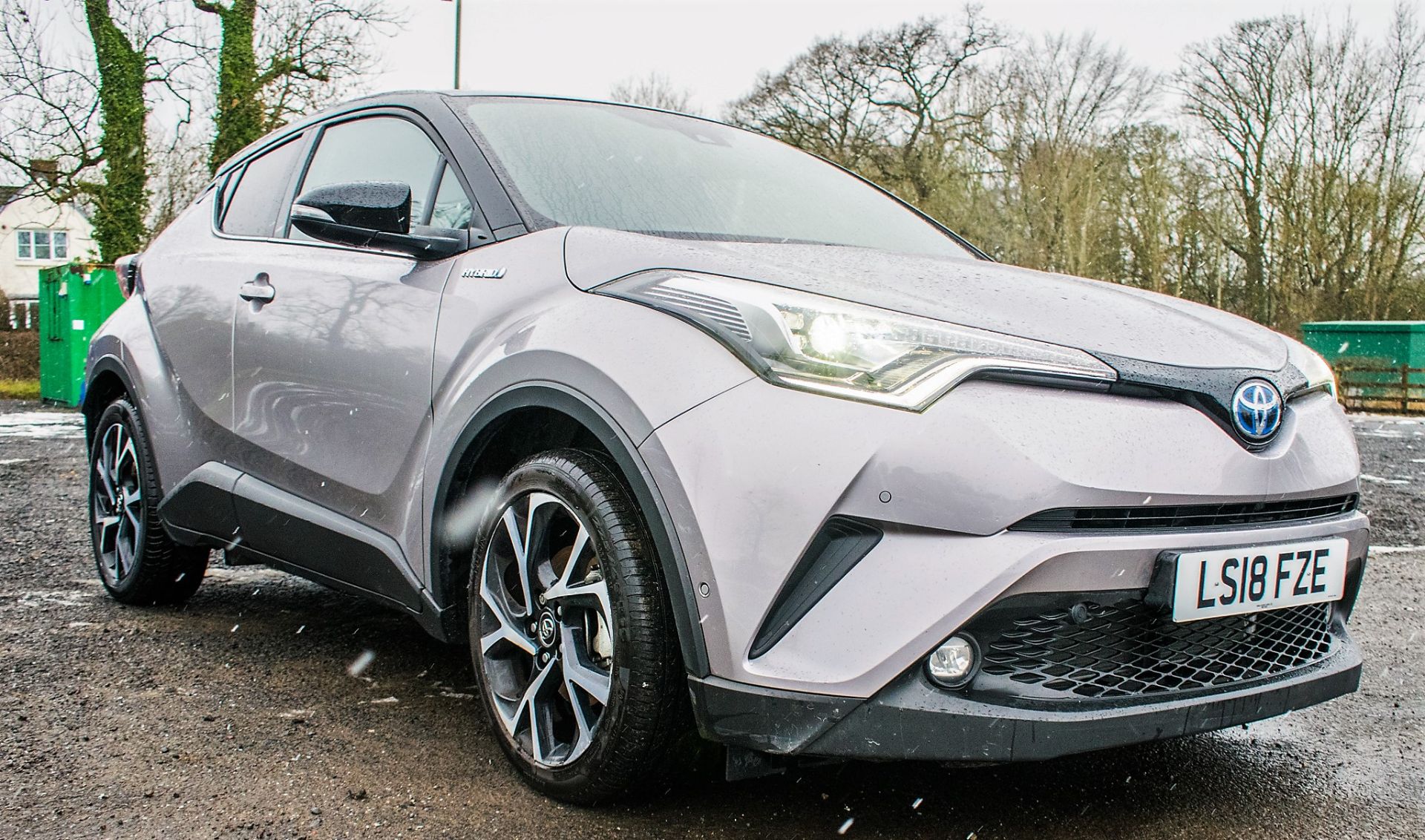 Toyota C-HR Dynamic HEV CVT hybrid electric 5 door hatchback Registration Number: LSI8 FZE Date of - Image 2 of 27