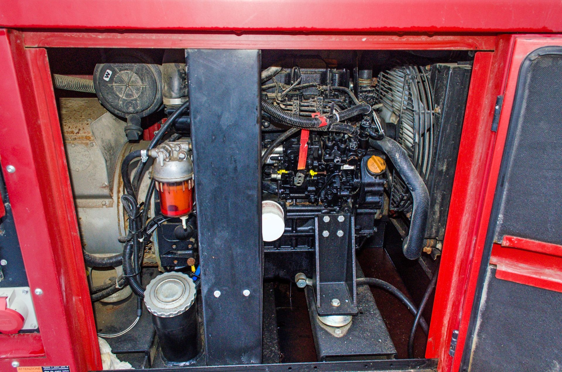 Mosa GE20 YSX 20 kva fast tow diesel driven generator Year: 2015 S/N: 37603 Recorded Hours: 6277 - Image 3 of 5