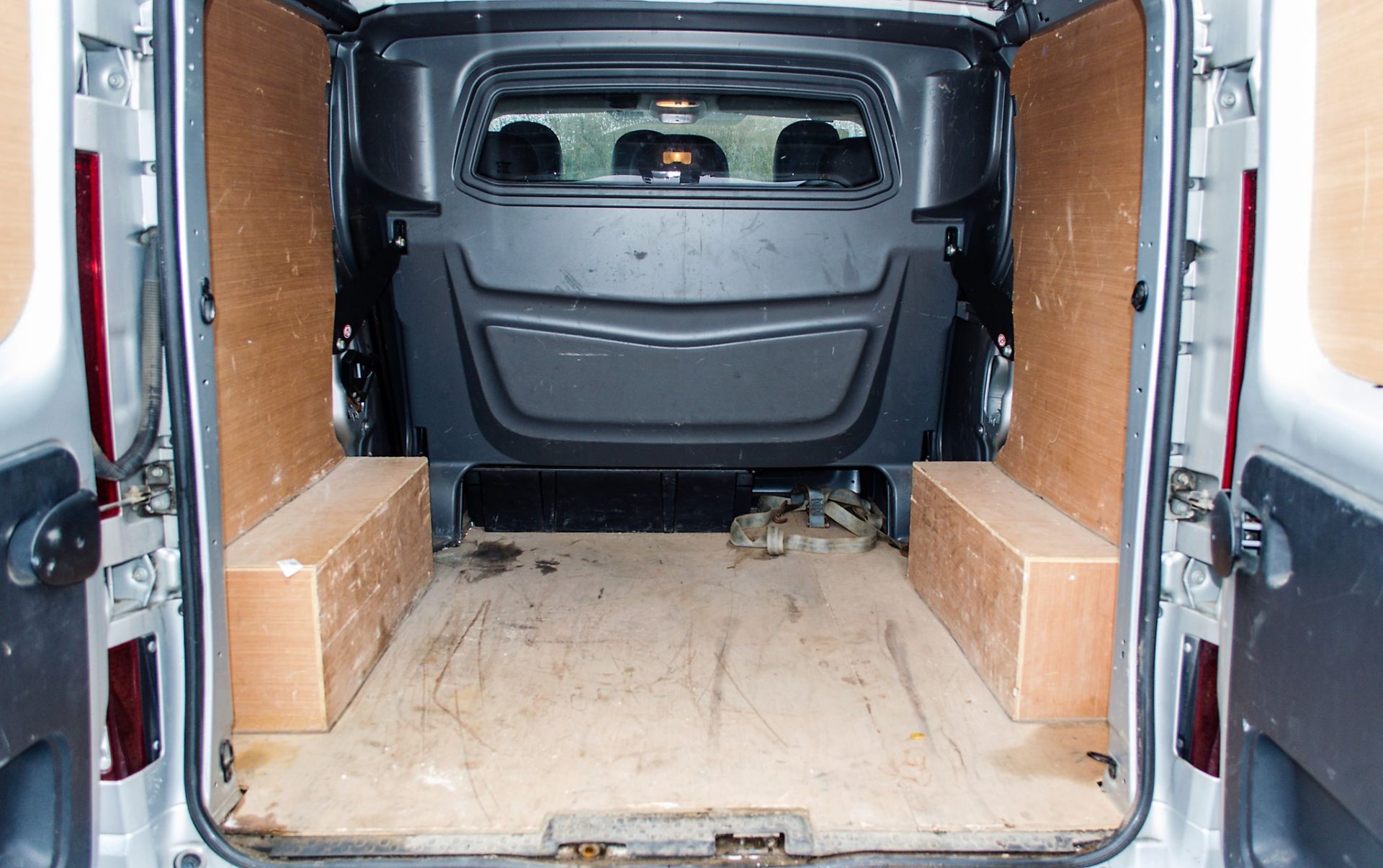 Vauxhall Vivaro 2900 Sportive CDTi 6 speed manual panel 6 seat crew van - Image 22 of 24