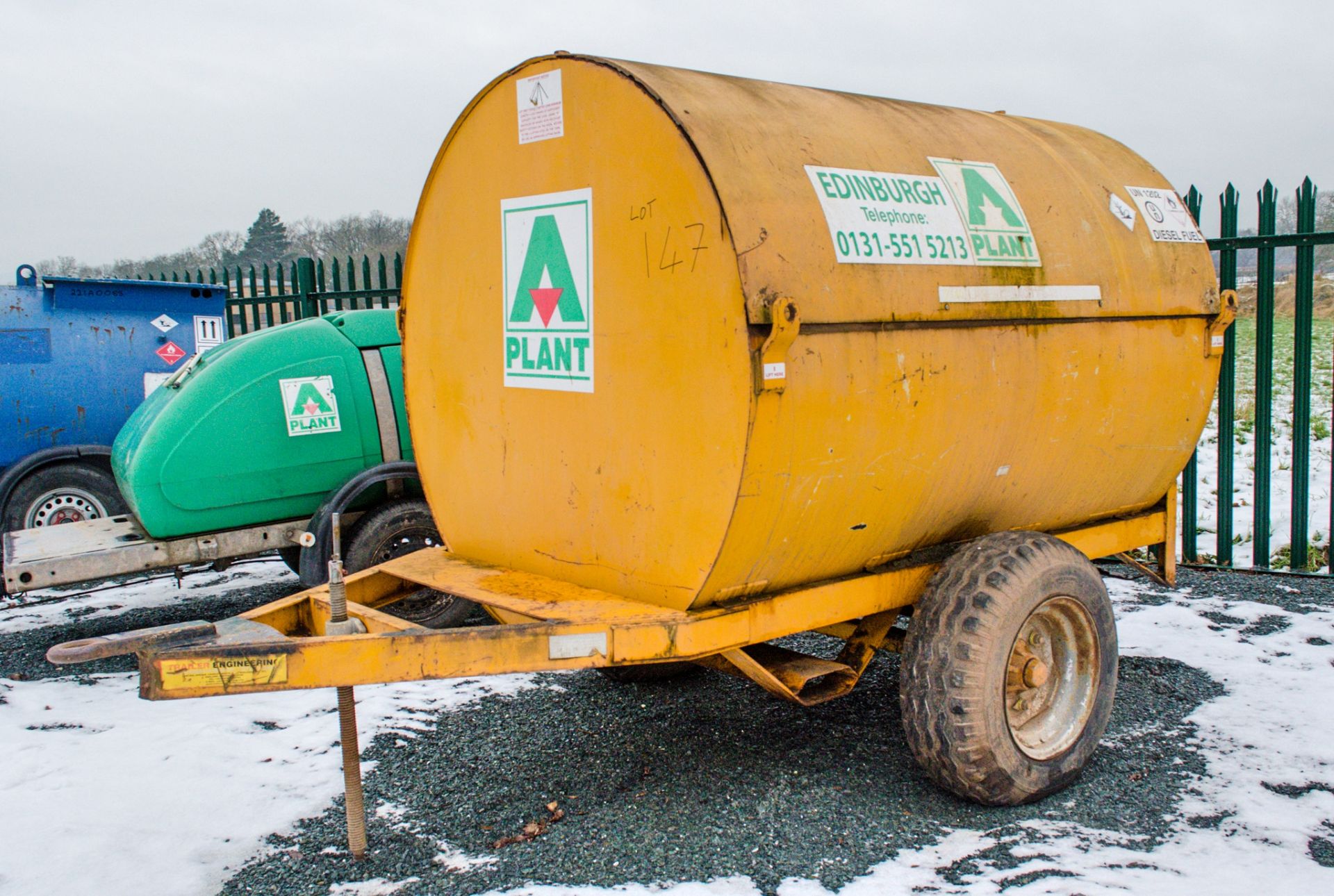 Trailer Engineering 500 gallon site tow bunded fuel bowser c/w manual pump, delivery hose & nozzle