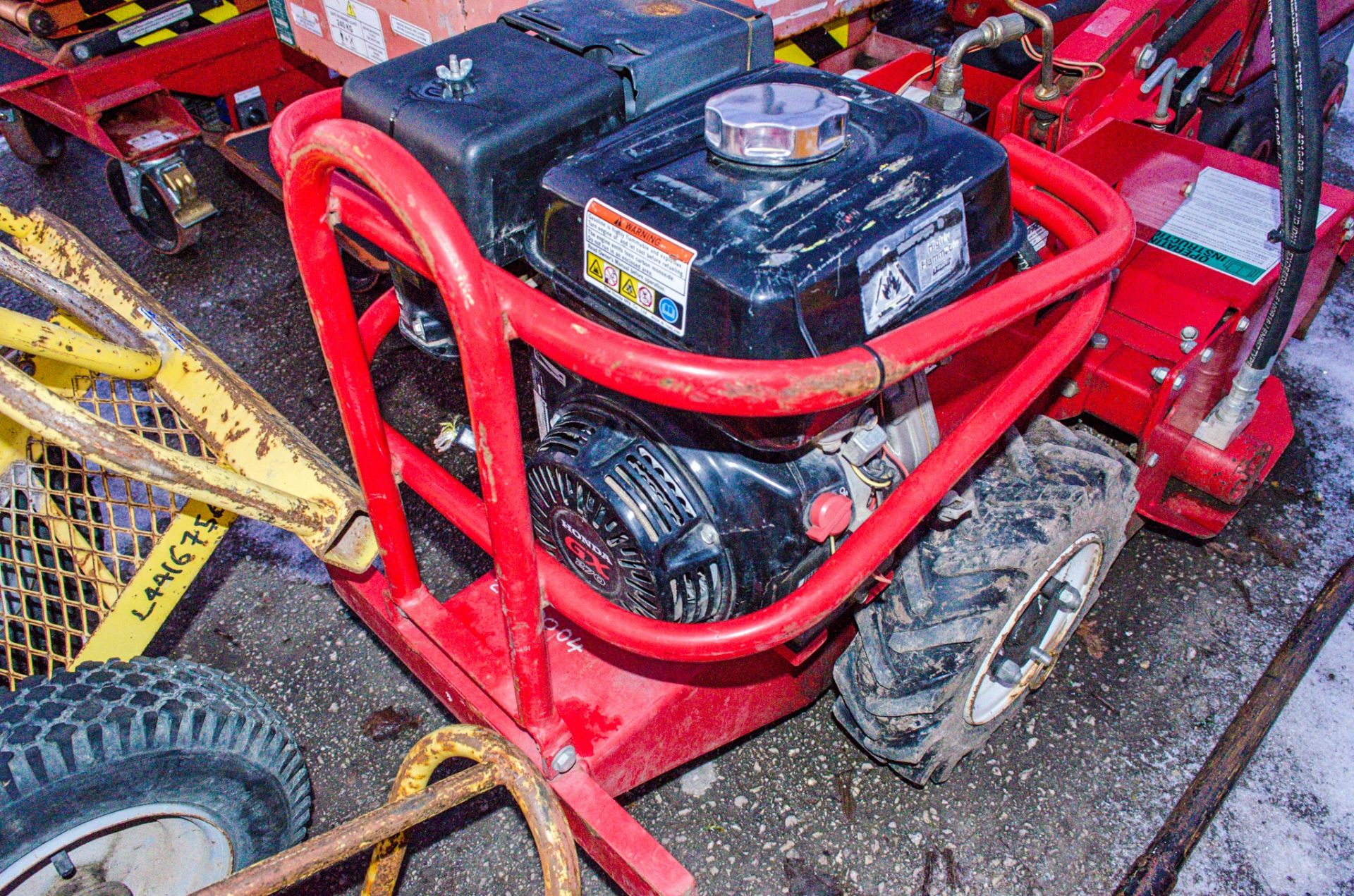 Barreto petrol driven rotovator - Image 3 of 3