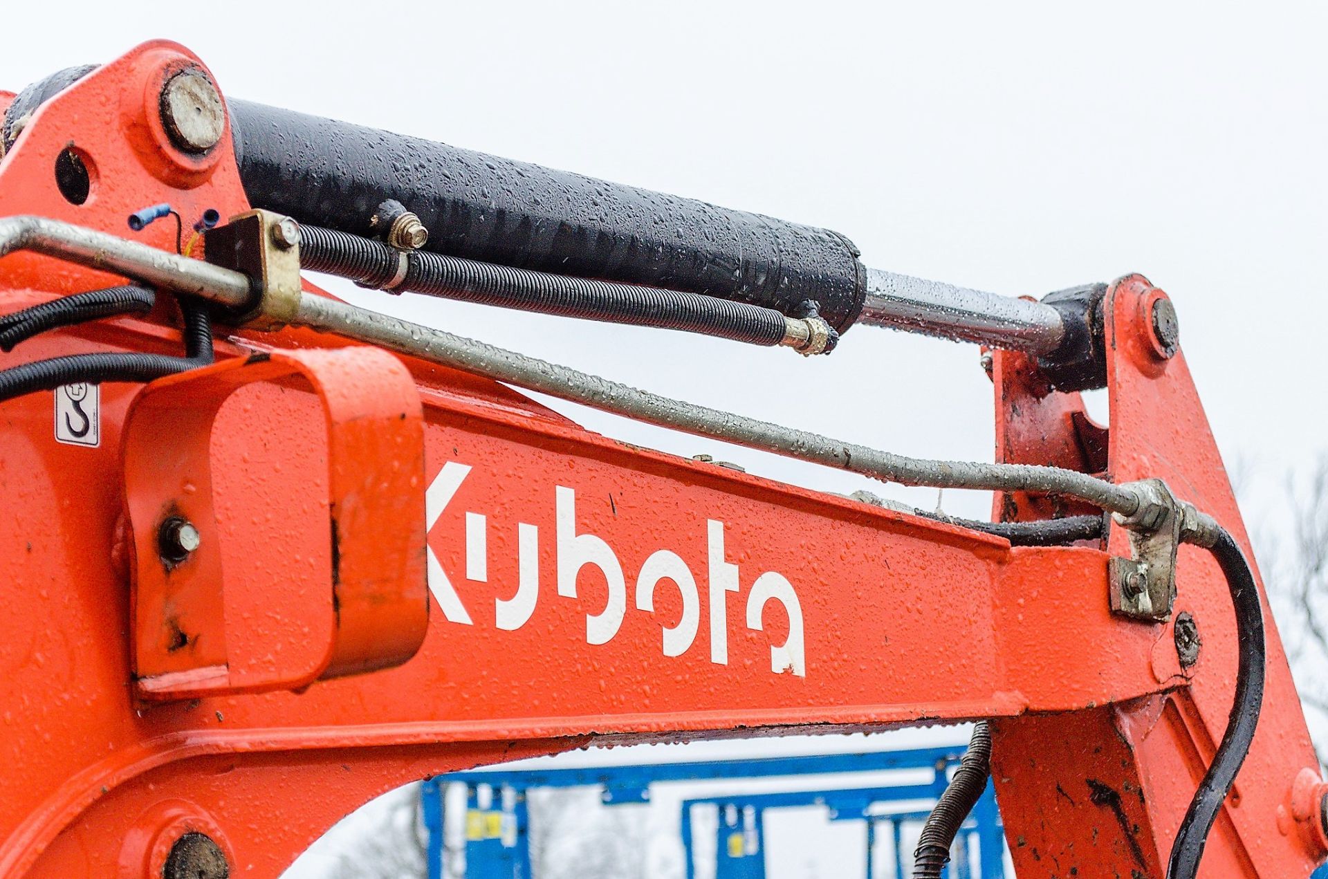 Kubota KX61-3 2.6 tonne rubber tracked mini excavator Year: 2014 S/N: 80737 Recorded Hours: 3632 - Image 15 of 20