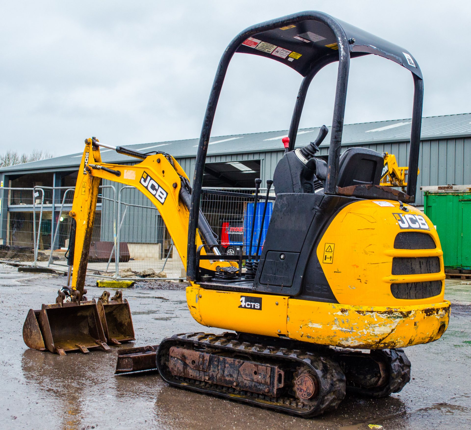 JCB 8014 CTS 1.5 tonne rubber tracked excavator  Year: 2014 S/N: 2070513 Recorded Hours: 2055 Piped, - Image 4 of 18
