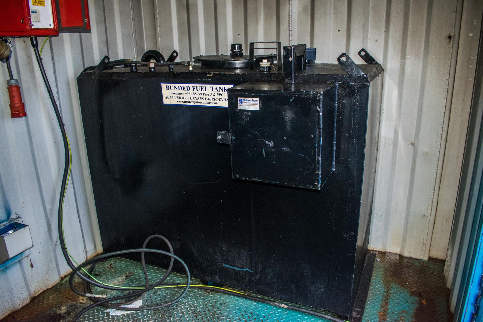 8 ft x 10 ft steel Generator unit c/w fuel tank ** No generator ** VS1018 - Image 6 of 7