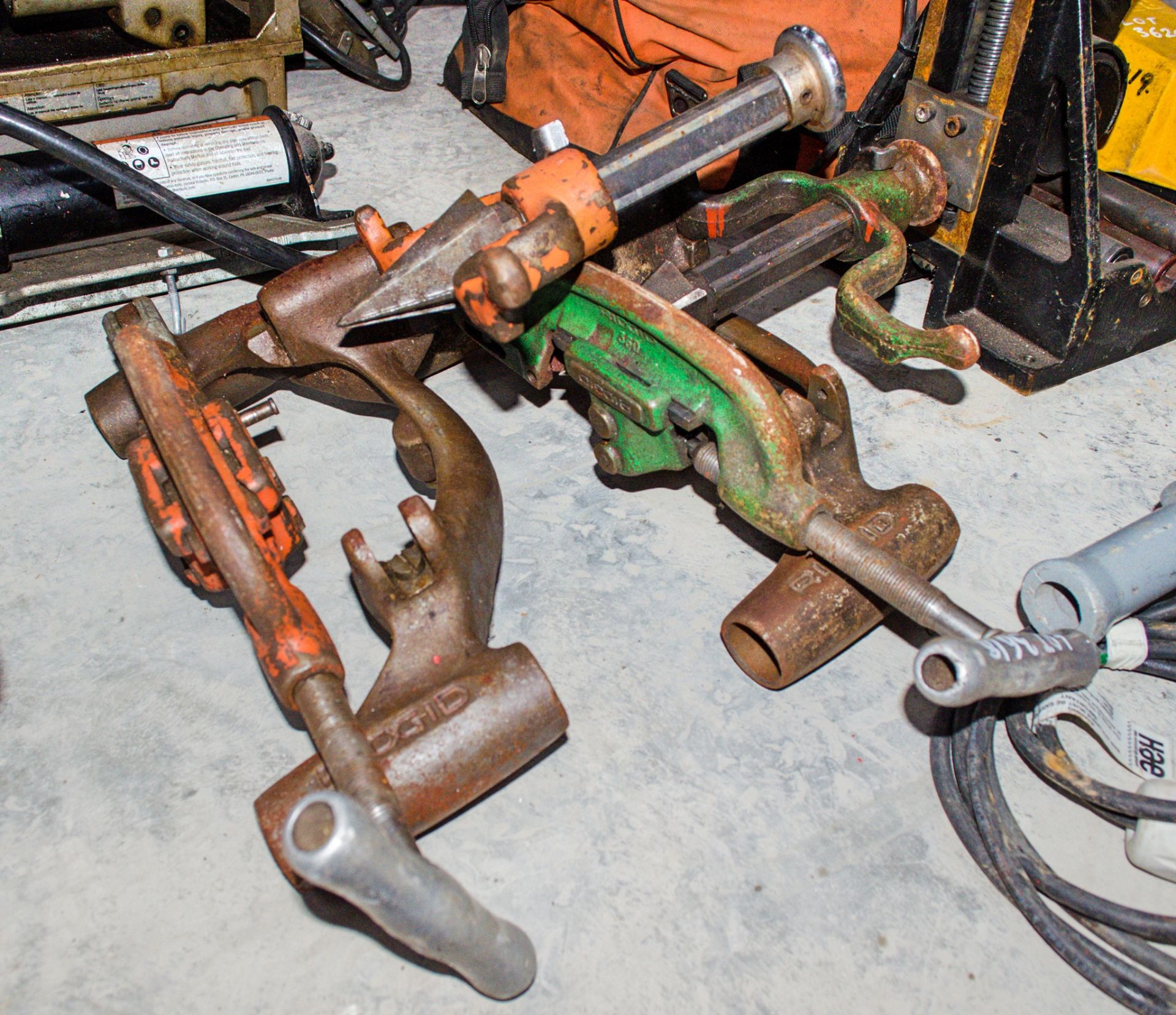 2 - Ridgid pipe threader pipe cutter/de-burring attachments