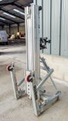 Sumner 2010 manual hoist LK84T579