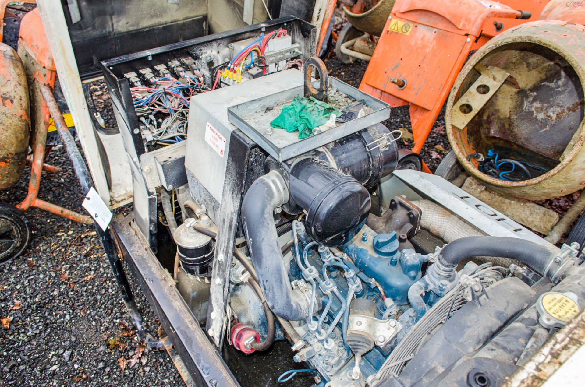 MHM MG10000 10 kva diesel driven generator A788168 - Image 4 of 4