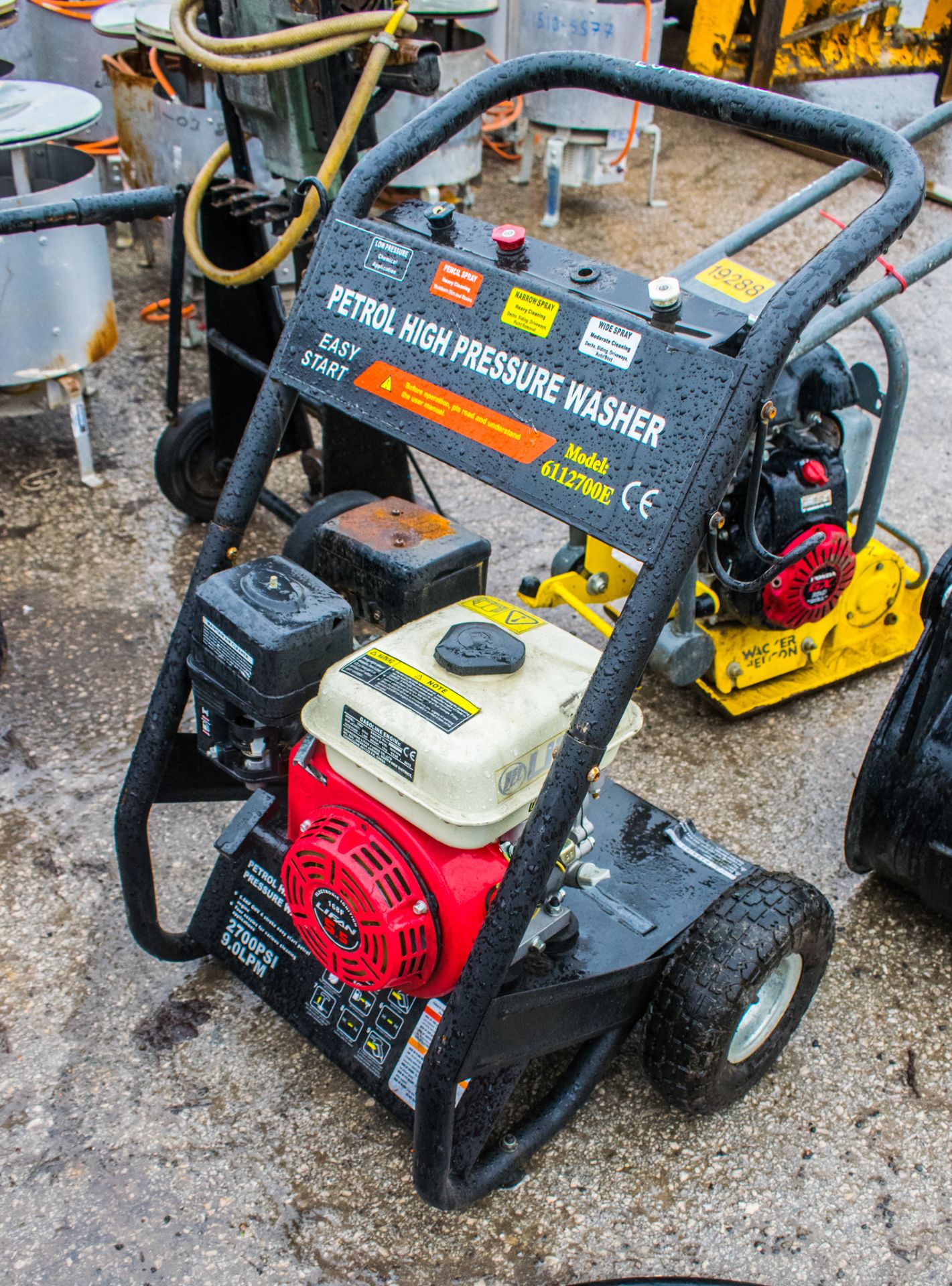 Petrol driven pressure washer ** parts missing **