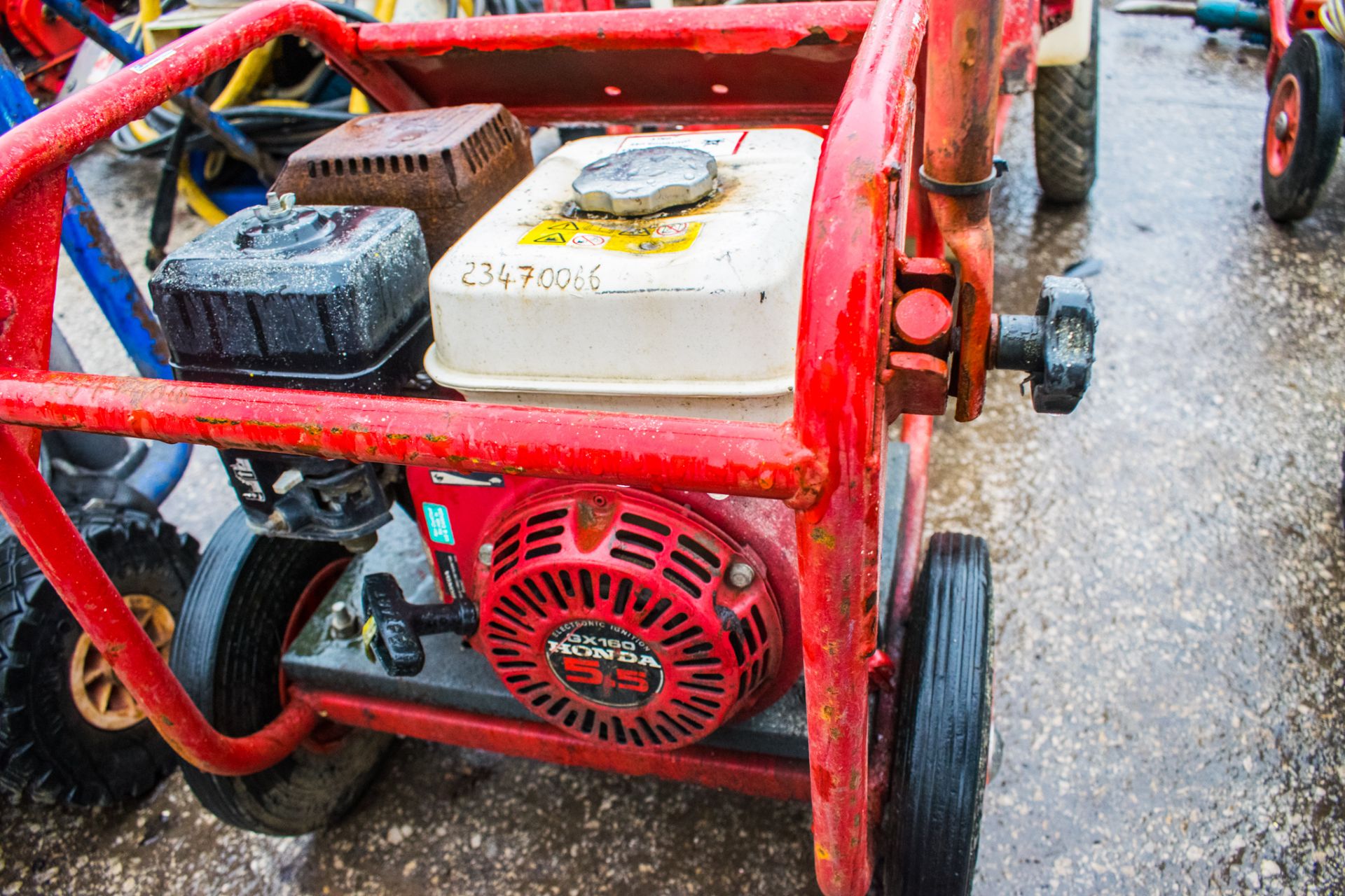 Demon petrol driven pressure washer ** Parts missing ** - Image 2 of 2