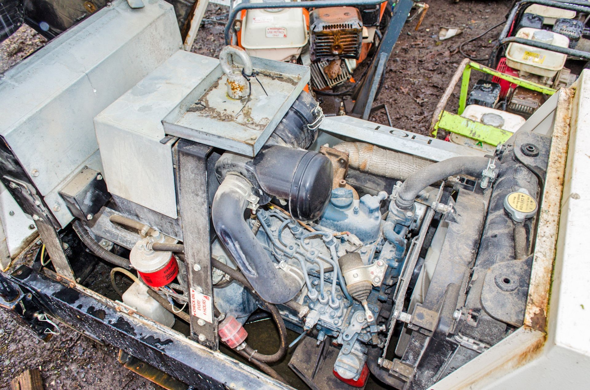 MHM ME 10000 10 kva diesel driven generator A741447 - Image 4 of 4