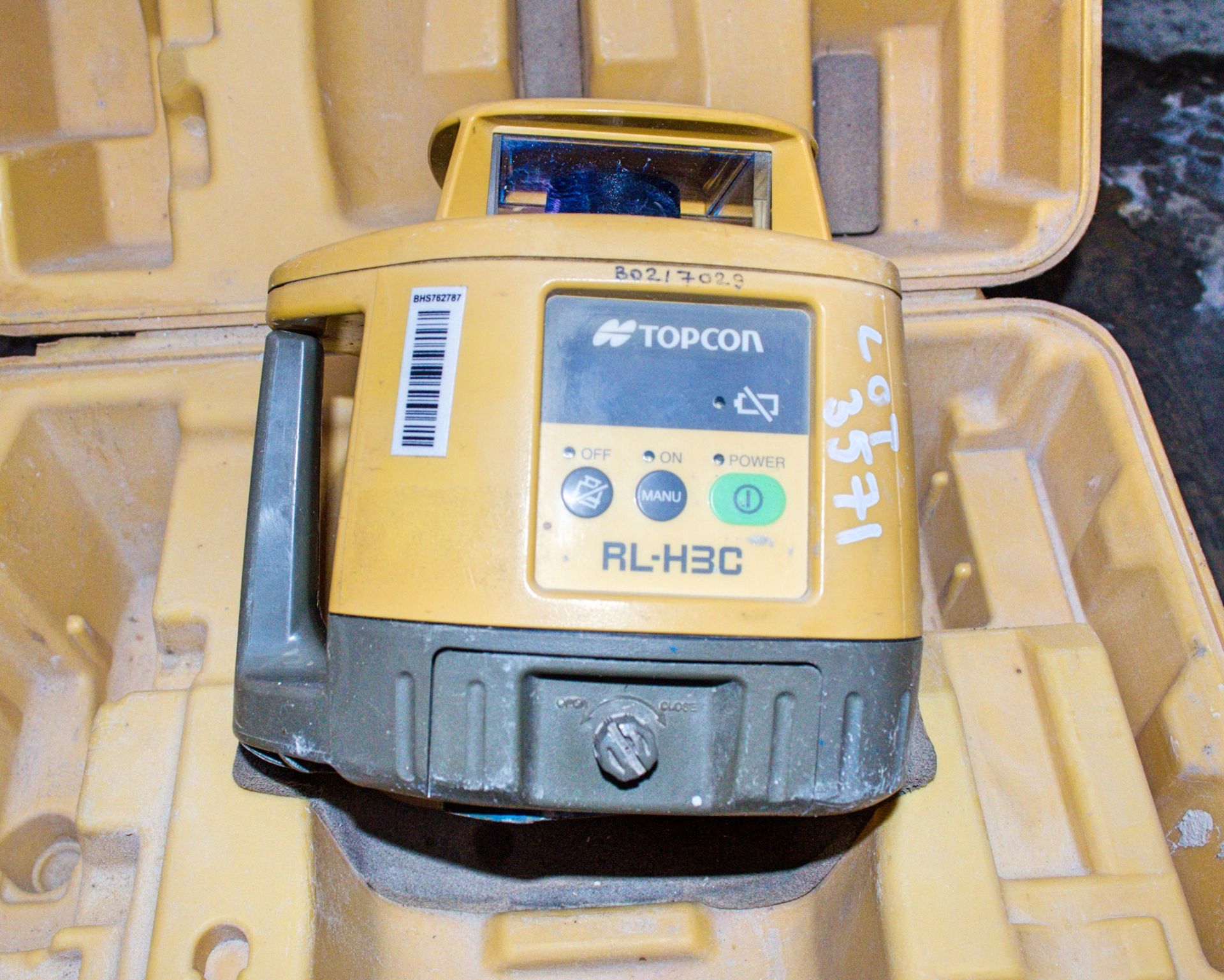 Topcon RL-VH3D rotating laser c/w carry case