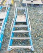 5 tread glass fibre framed step ladder 3306-0012