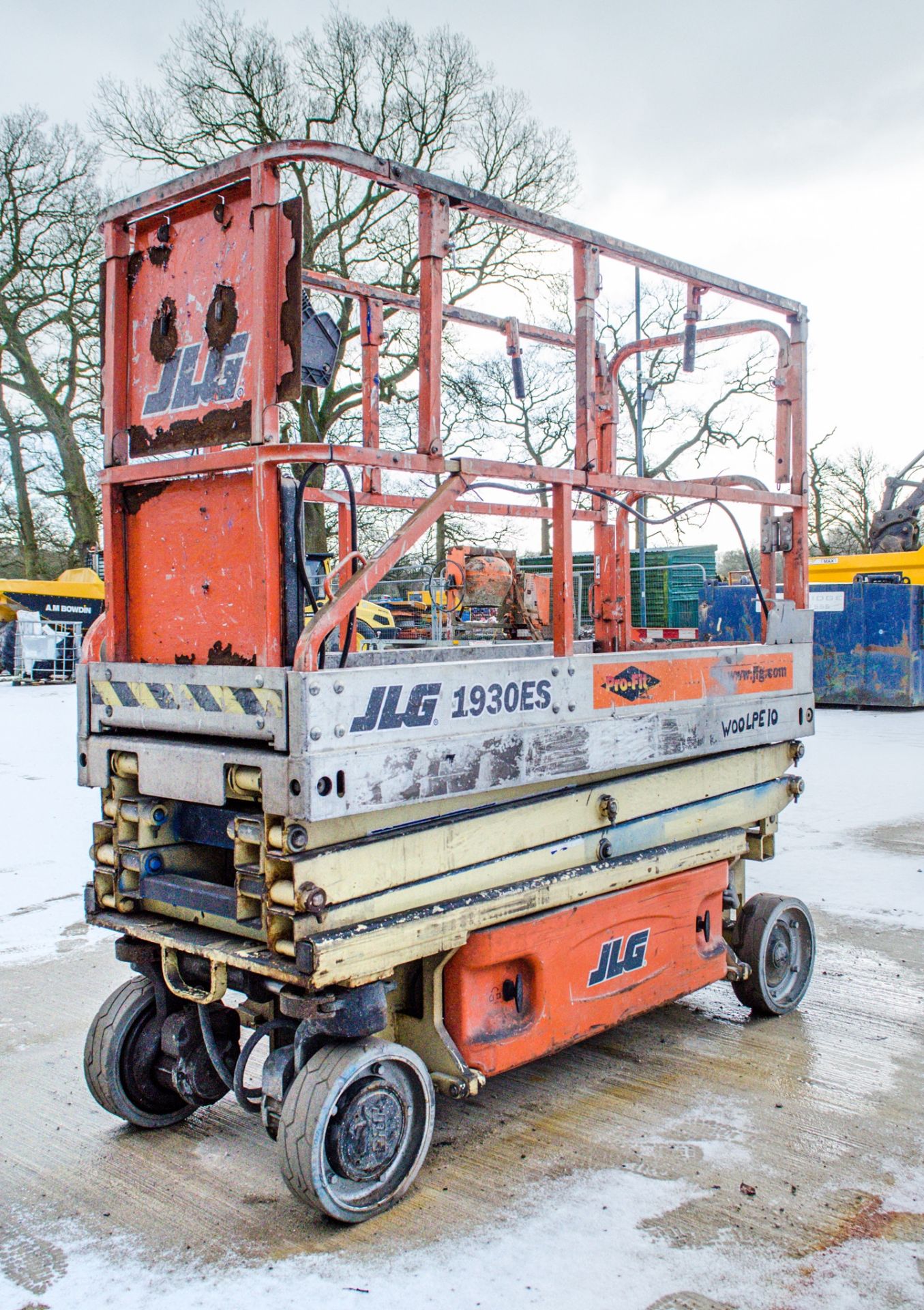 JLG 1930 ES battery electric scissor lift S/N: 029794 Recorded Hours: 243 WOOLPE10 - Image 2 of 6