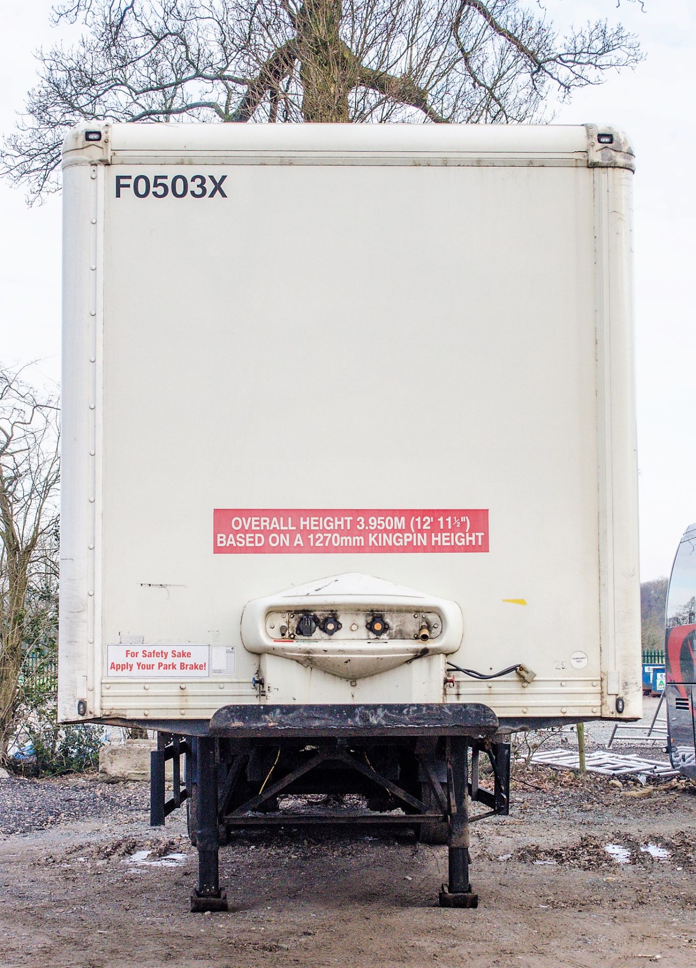 Donbur 12.2 metre tandem axle box trailer  Serial Number: H03900010089 Identification Mark: - Image 5 of 17