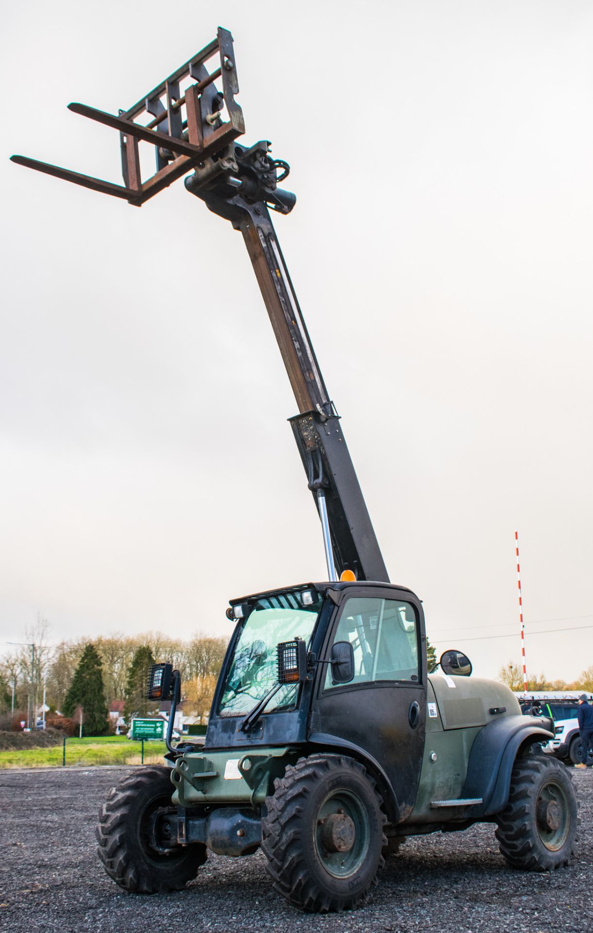 JCB 524 - 50 5 metre telescopic handler  Year: 2007 S/N: 1417221 Recorded Hours: 2999 Ex MOD - Image 14 of 20