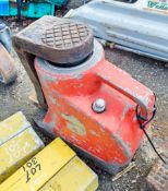 Hiforce 30 tonne hydraulic toe jack A734782