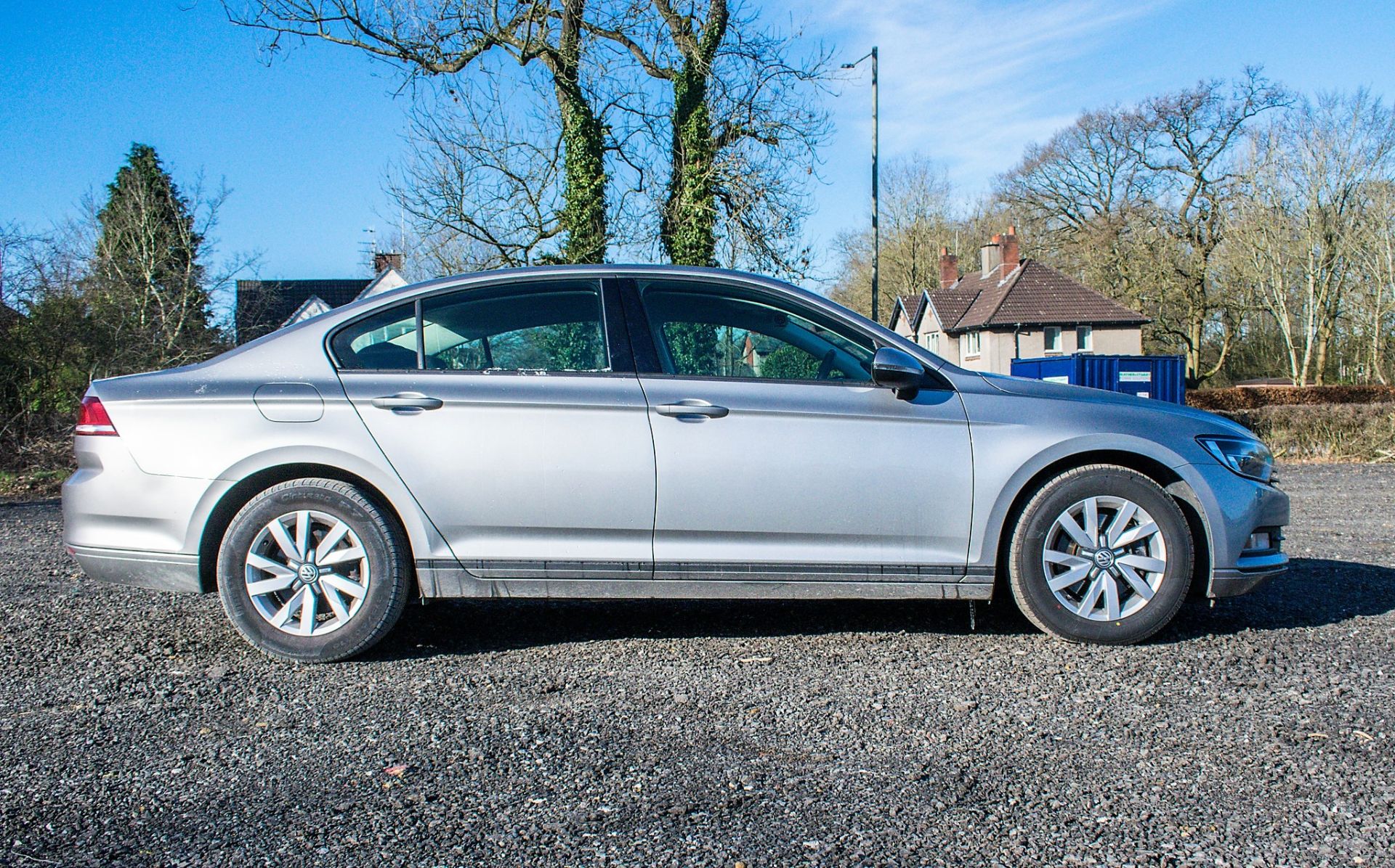 Volkswagen Passat S TDI Bluemotion 4 door automatic saloon car Registration Number: GD17 XKZ Date of - Image 8 of 30