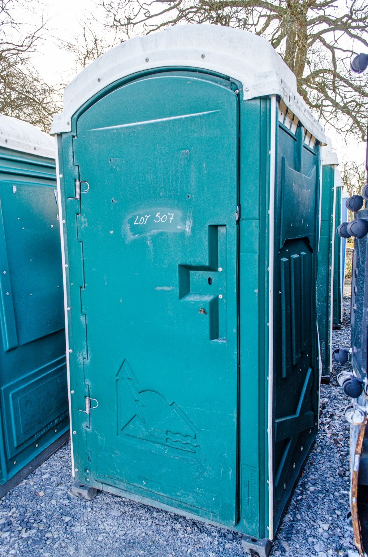 Plastic portable toilet