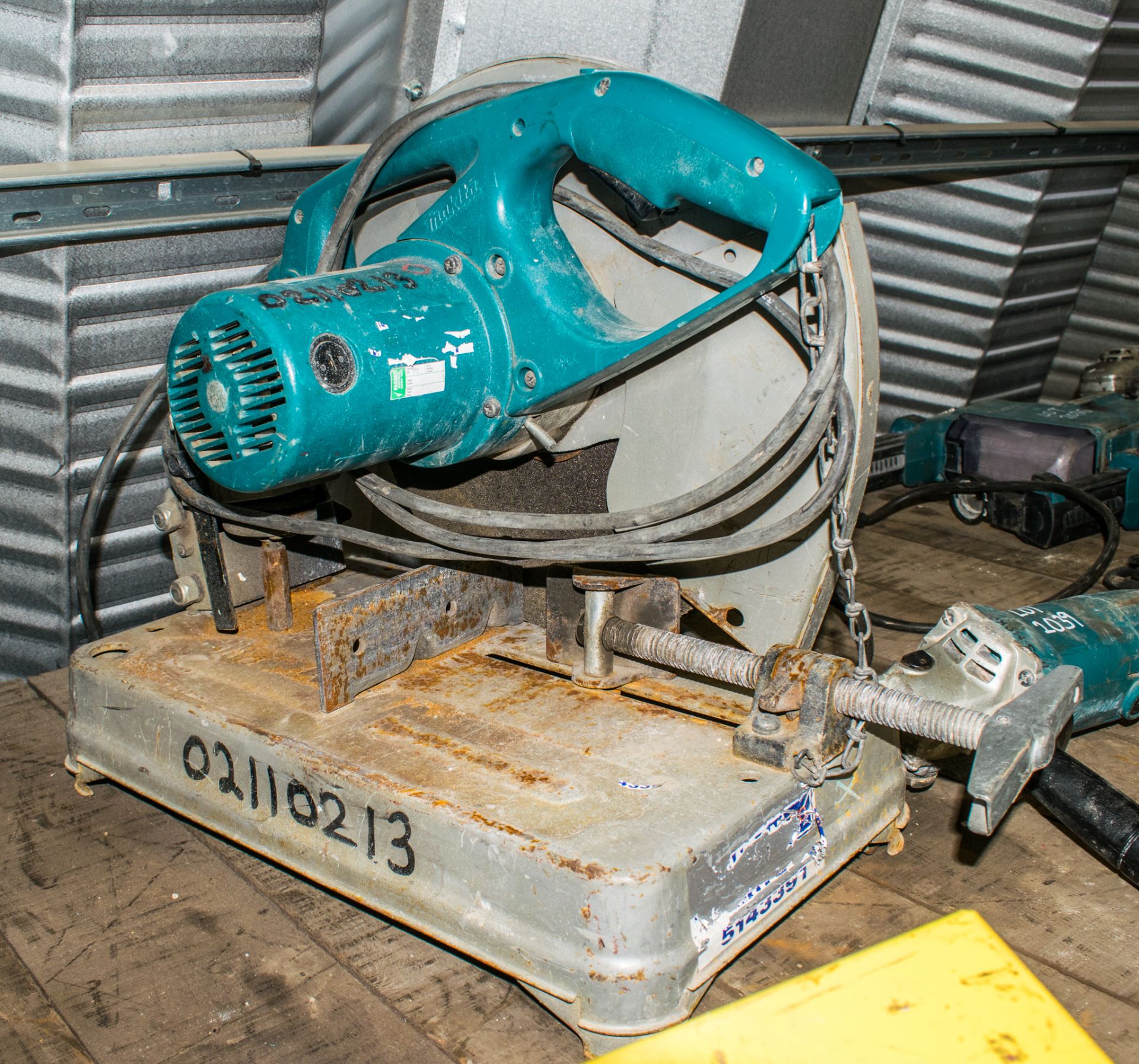 Makita 2414B 110v chop saw - Image 2 of 2