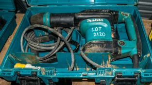 Makita HM0871C 110v SDS rotary hammer drill c/w carry case A955107