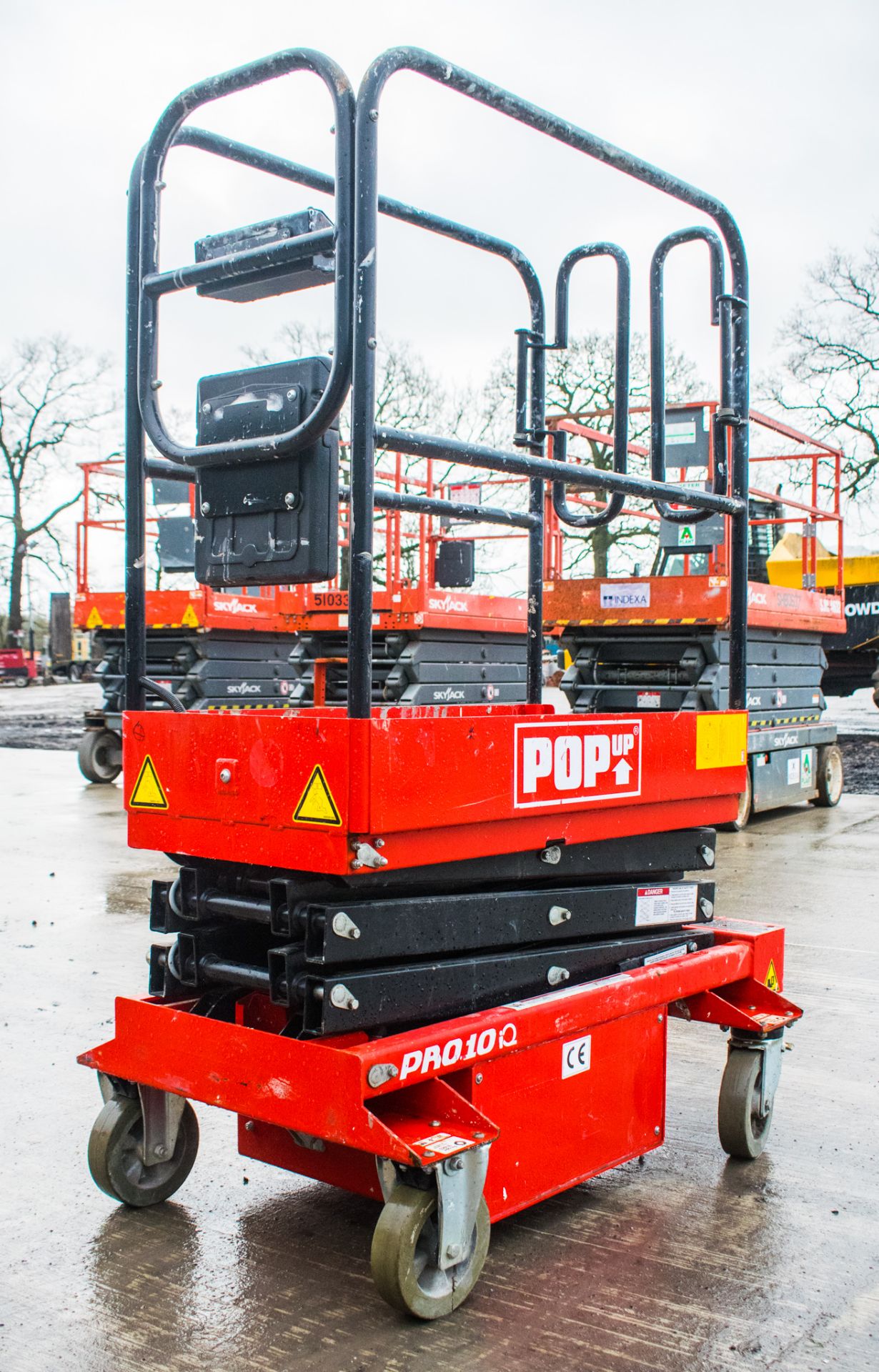 Pop-up PRO 10 iQ battery electric push around scissor lift  Year: 2016 A740391 - Image 2 of 4