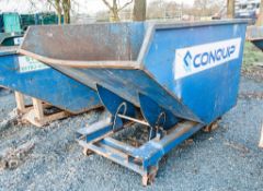 Tipping skip  A827089