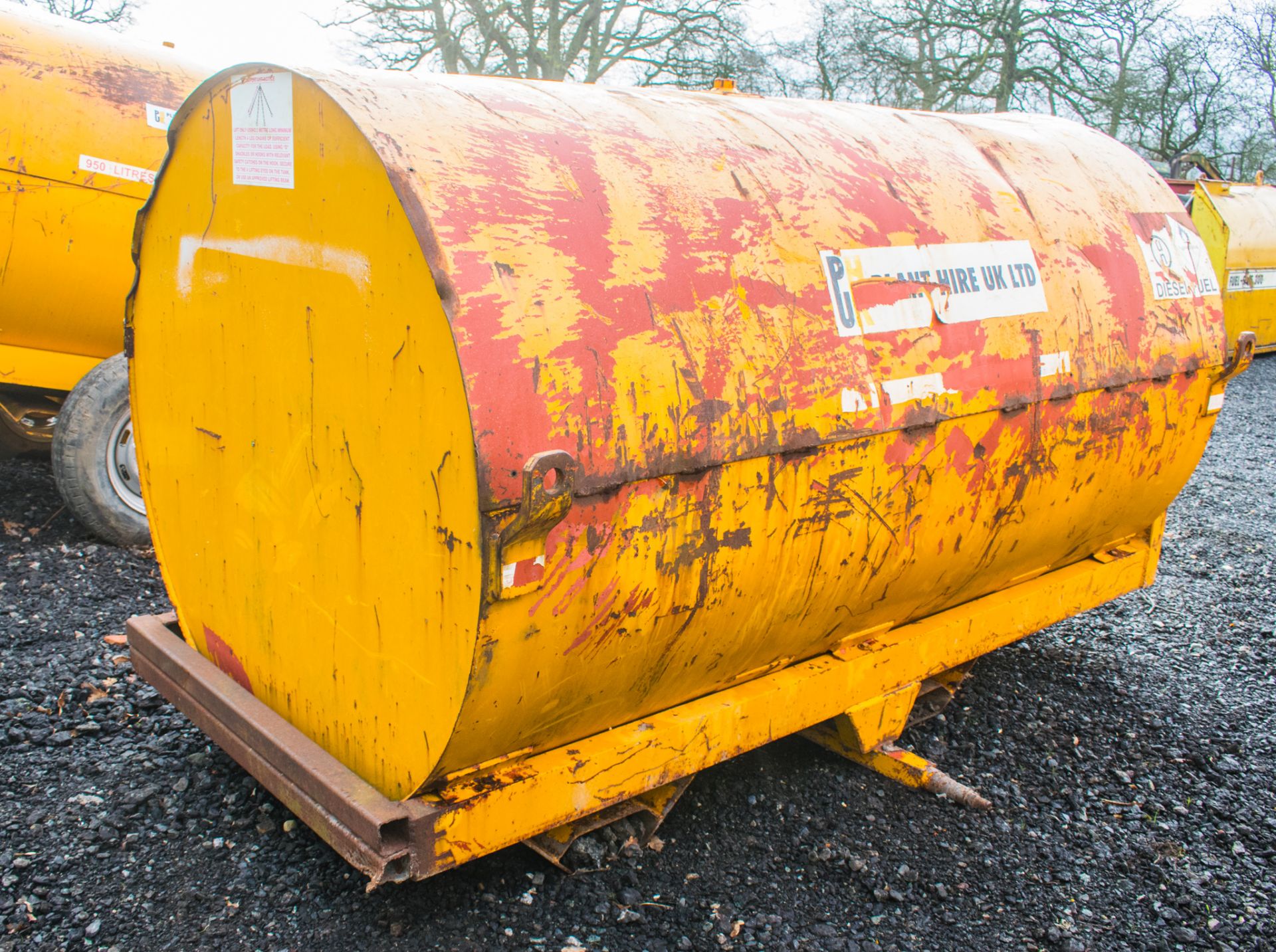 Trailer Engineering 940 litre bunded fuel bowser c/w manual pump, delivery hose & nozzle ** No - Image 2 of 3