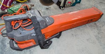 Flymo 240v leaf blower