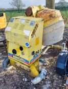Winget 200T diesel driven site mixer ** Drive chain snapped **