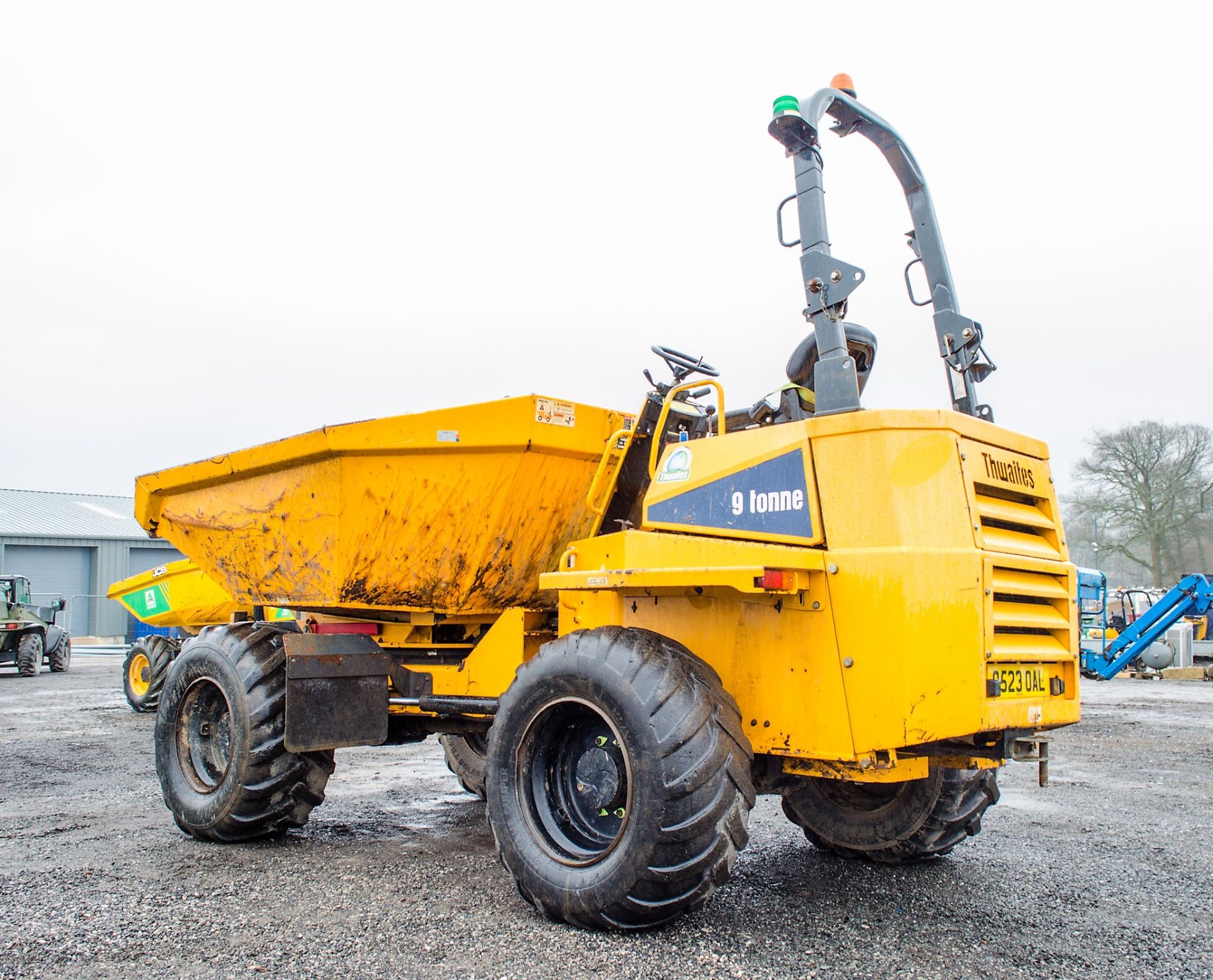 Thwaites 9 tonne swivel skip dumper  Year: 2015 S/N: SLCM698Z1502D1338 Recorded Hours: 2265 - Bild 4 aus 19