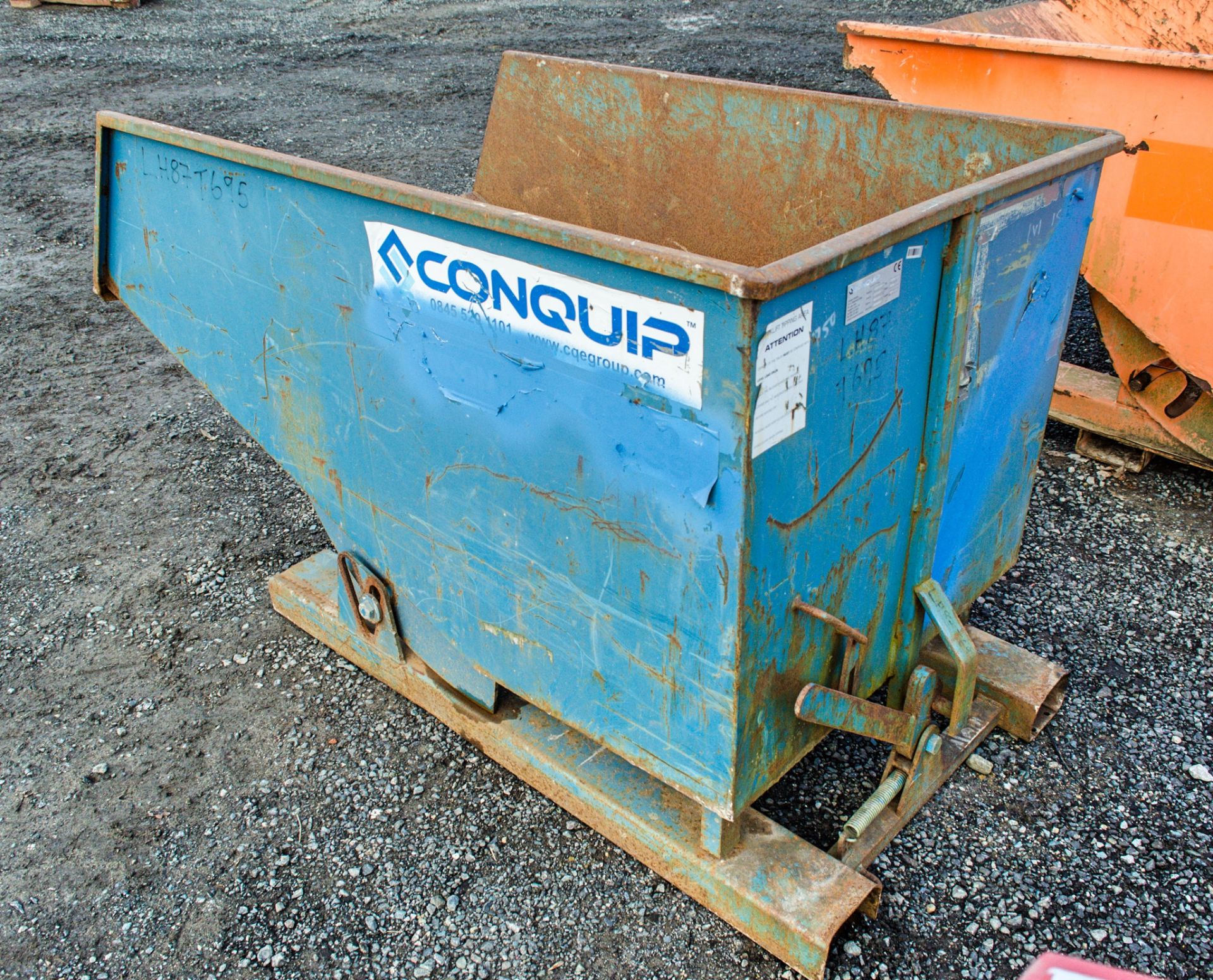 Conquip steel tipping skip LH87T695 - Image 2 of 2