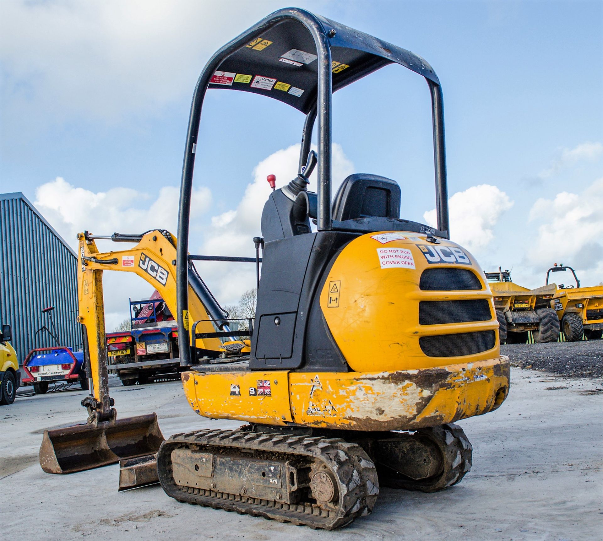 JCB 801.4 1.5 CTS tonne rubber tracked mini excavator Year: 2014 S/N: 2078489 Recorded Hours: 1224 - Image 4 of 20