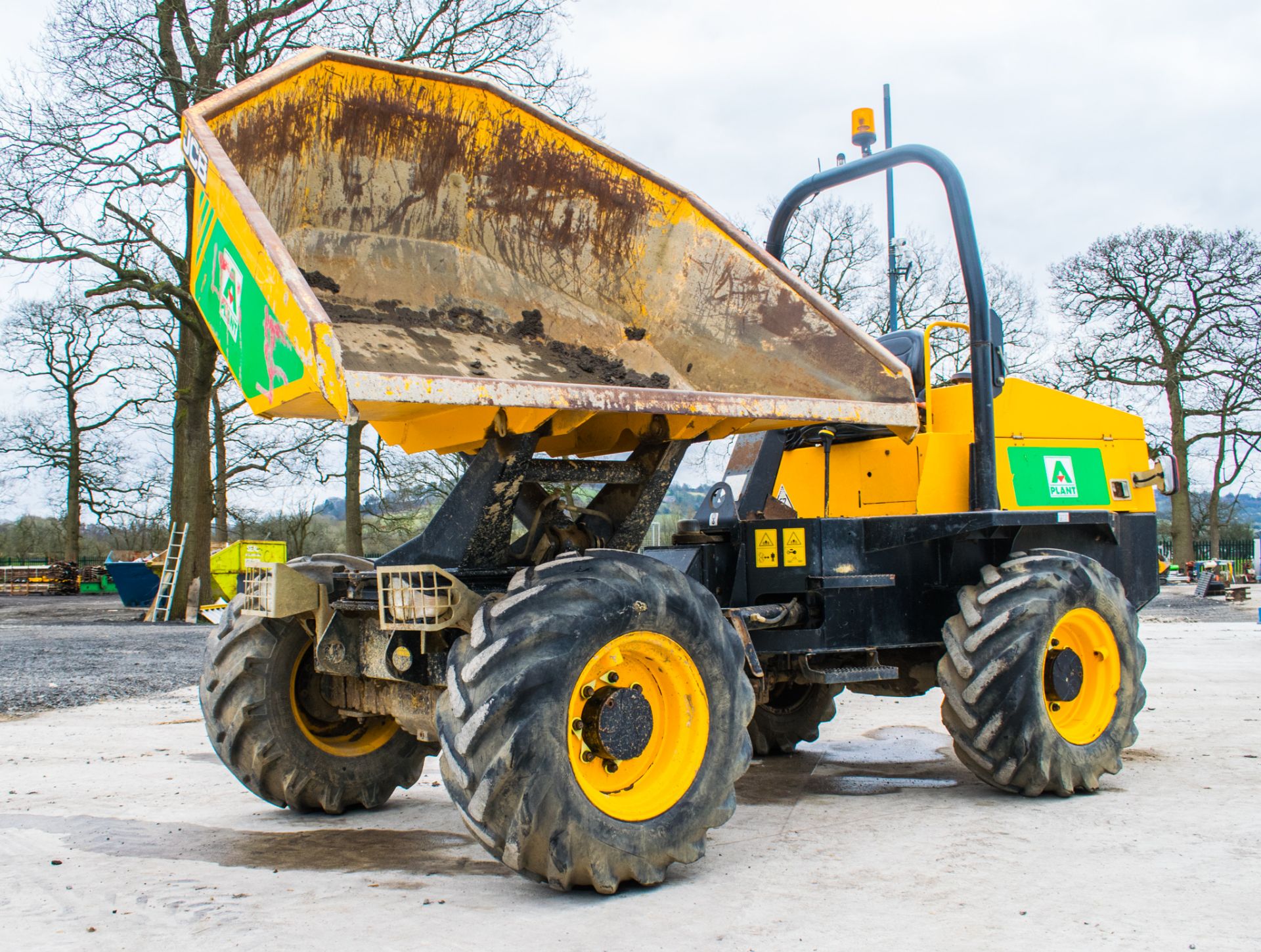 JCB 6 tonne swivel skip dumper Year: 2015 S/N: FRL8737 Recorded Hours: 1236 A680955 - Bild 13 aus 18