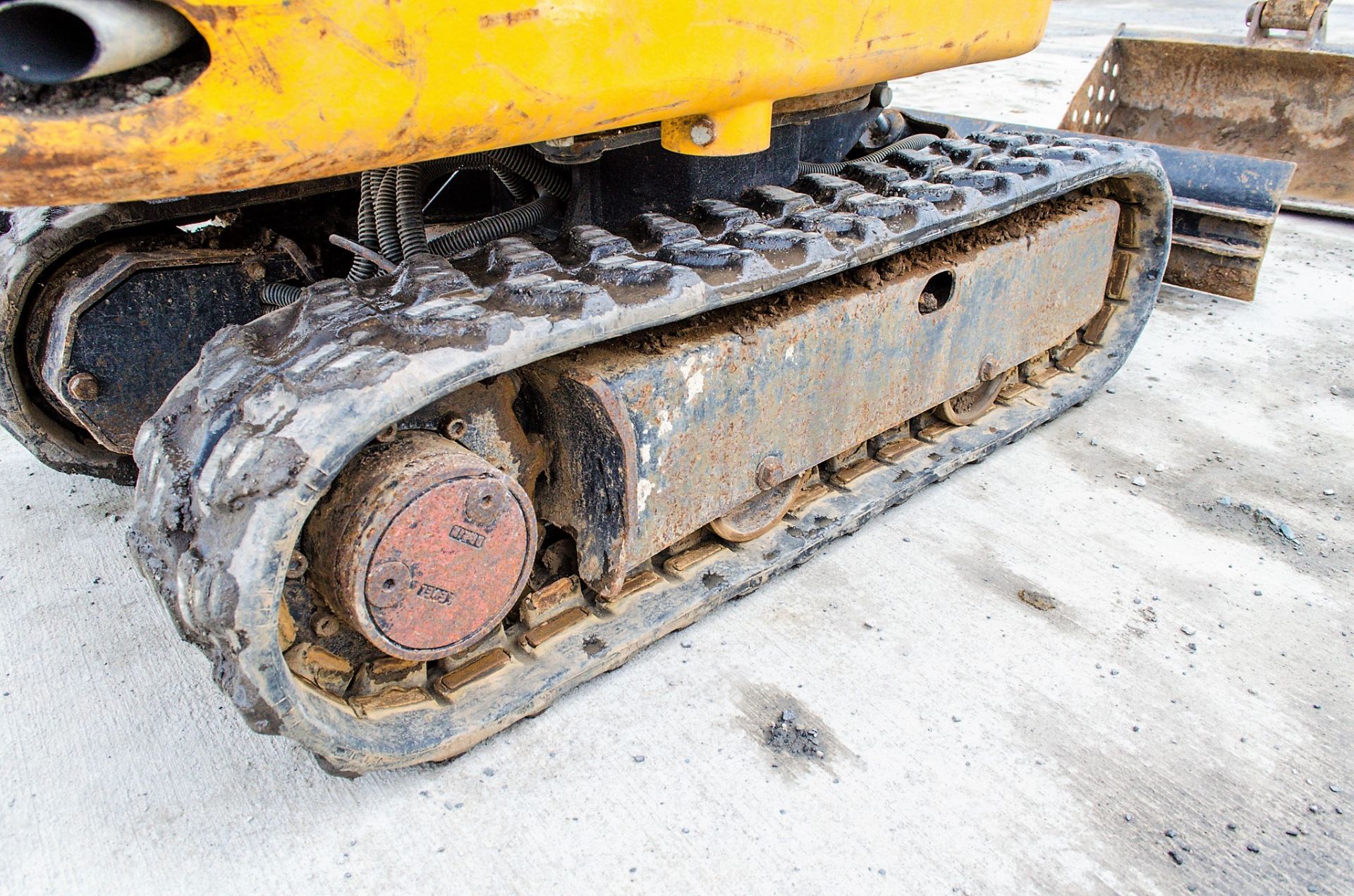 JCB 8008 CTS 0.8 tonne rubber tracked micro excavator Year: 2015 S/N: 2410729 Recorded Hours: 1176 - Bild 14 aus 17