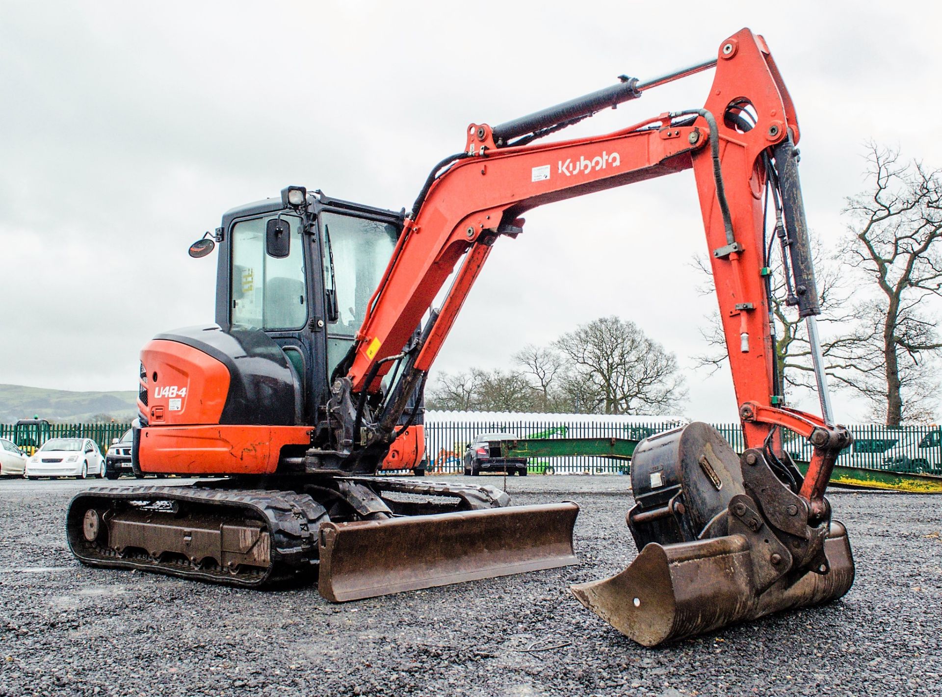 Kubota U48-4 4.8 tonne rubber tracked excavator Year: 2012 S/N: 51320 Recorded Hours: 4565 blade, - Image 2 of 22