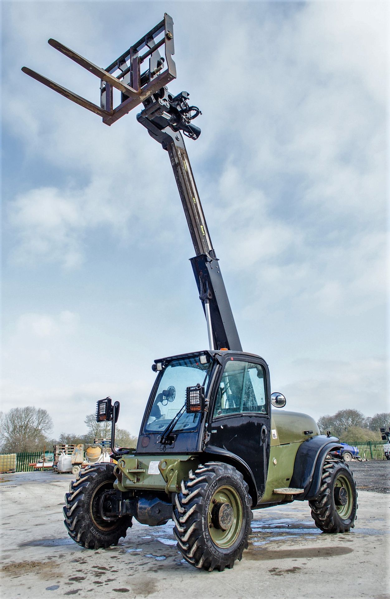 JCB 524-50 5 metre telescopic handler EX MOD Year: 2008 S/N: 1417311 Recorded Hours: 3104 - Bild 9 aus 20