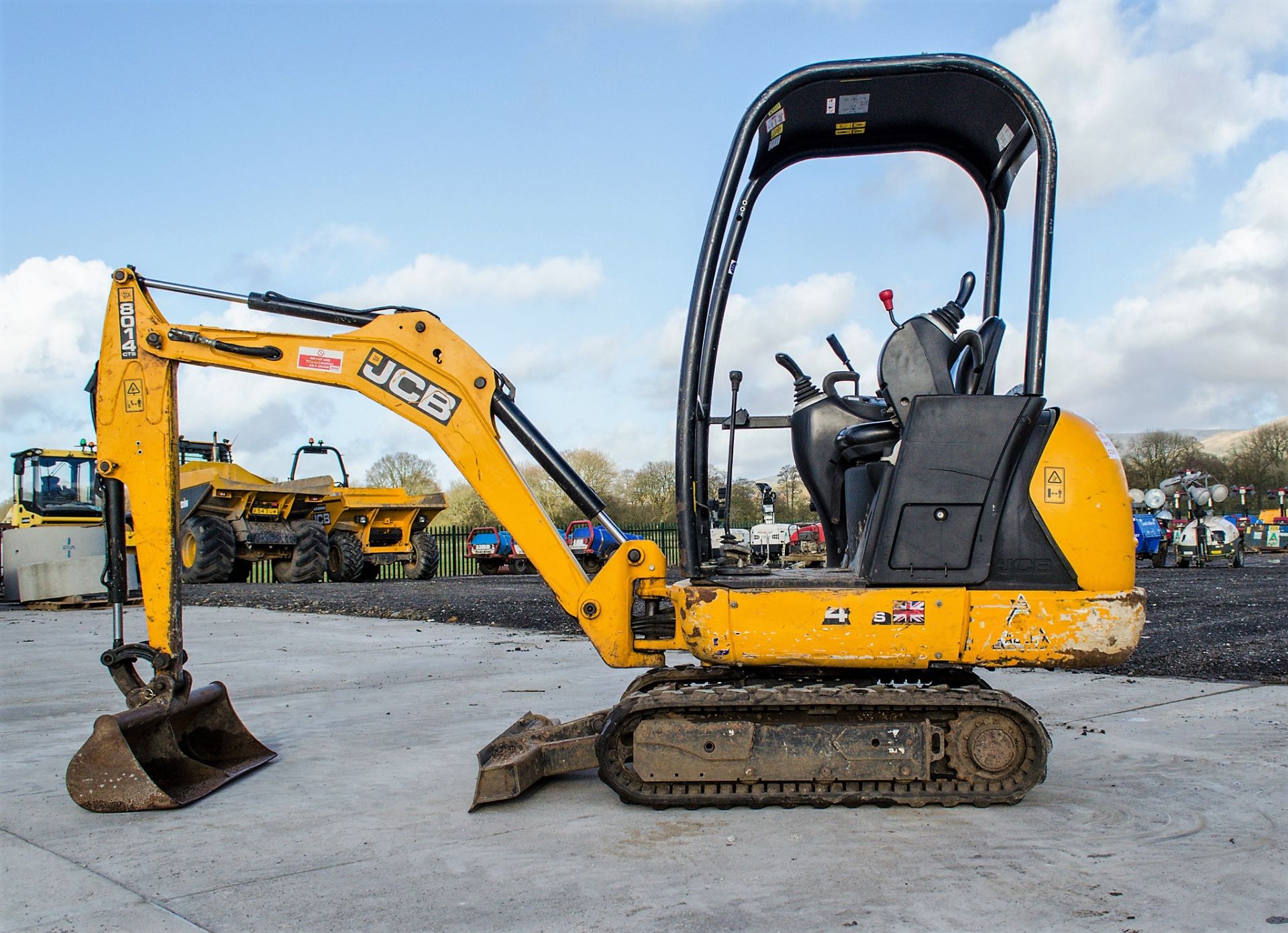 JCB 801.4 1.5 CTS tonne rubber tracked mini excavator Year: 2014 S/N: 2078489 Recorded Hours: 1224 - Image 7 of 20