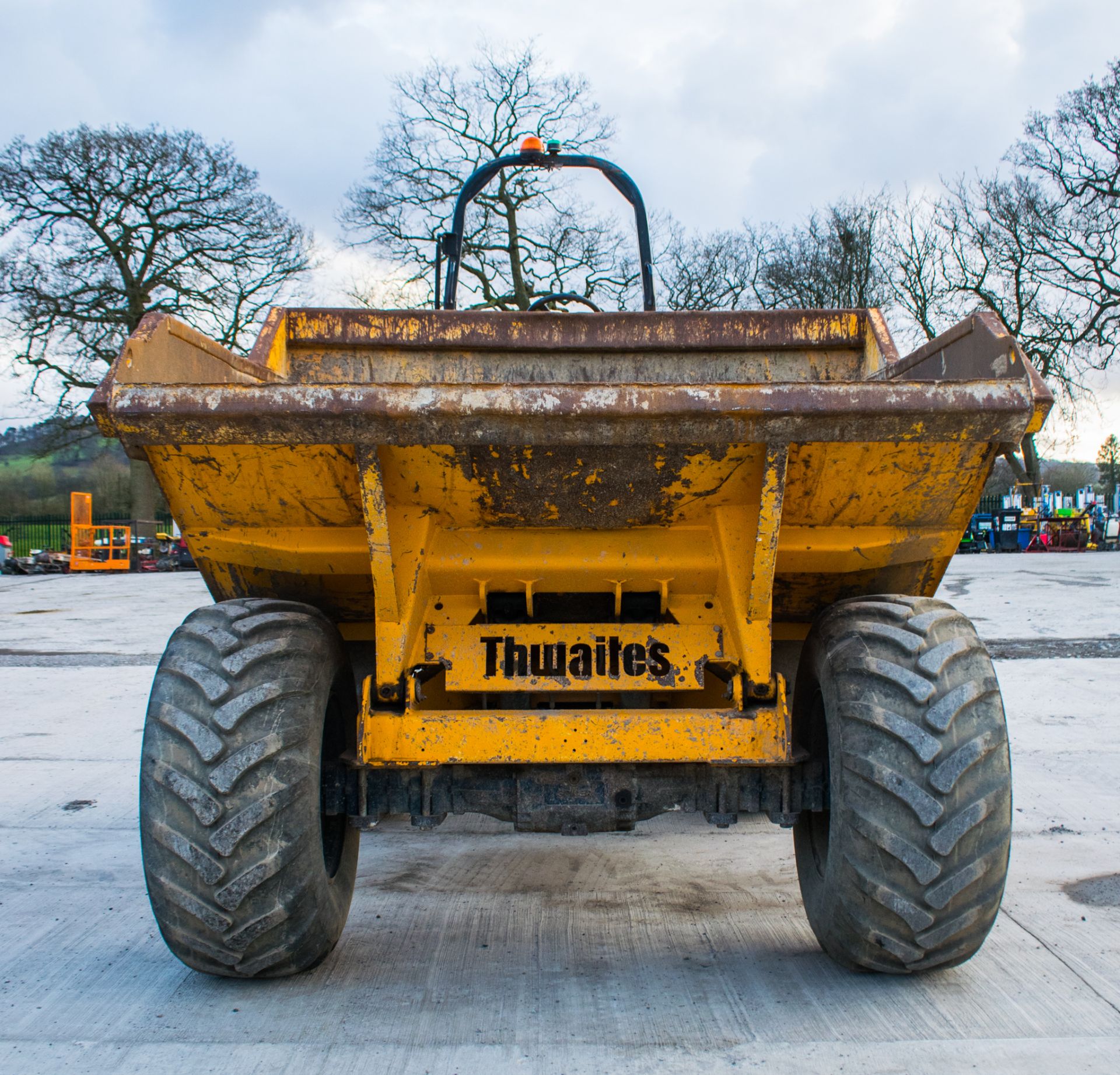 Thwaites 9 tonne straight skip dumper  Year: 2014 S/N: C8538 Recorded Hours: 1990 1880 - Image 5 of 17