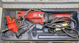 Ridgid 550 110v pipe saw c/w carry case