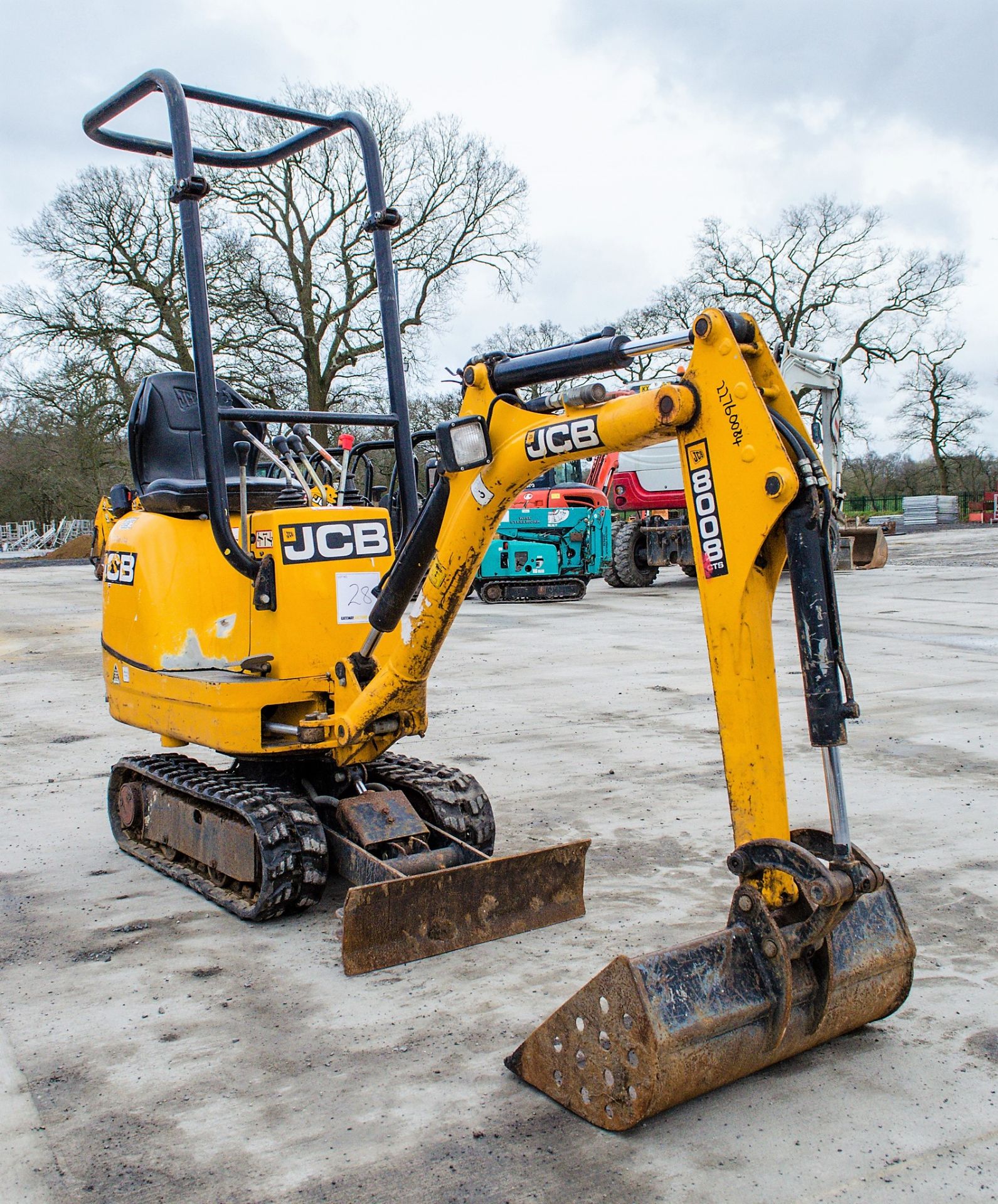 JCB 8008 CTS 0.8 tonne rubber tracked micro excavator Year: 2015 S/N: 2410729 Recorded Hours: 1176 - Image 2 of 17