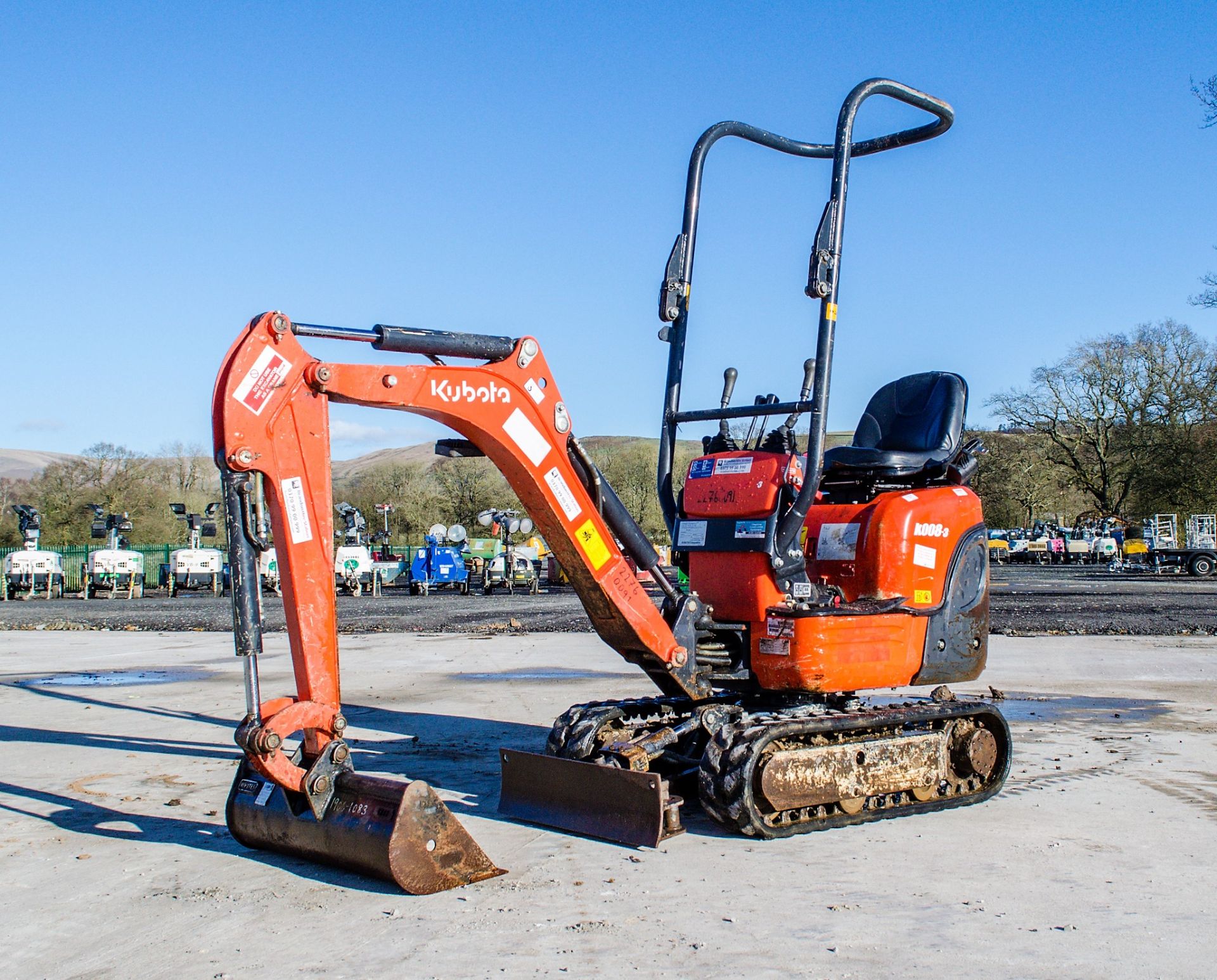 Kubota K008-3 0.8 tonne rubber tracked micro excavator Year: 2017 S/N: 29572 Recorded Hours: 732