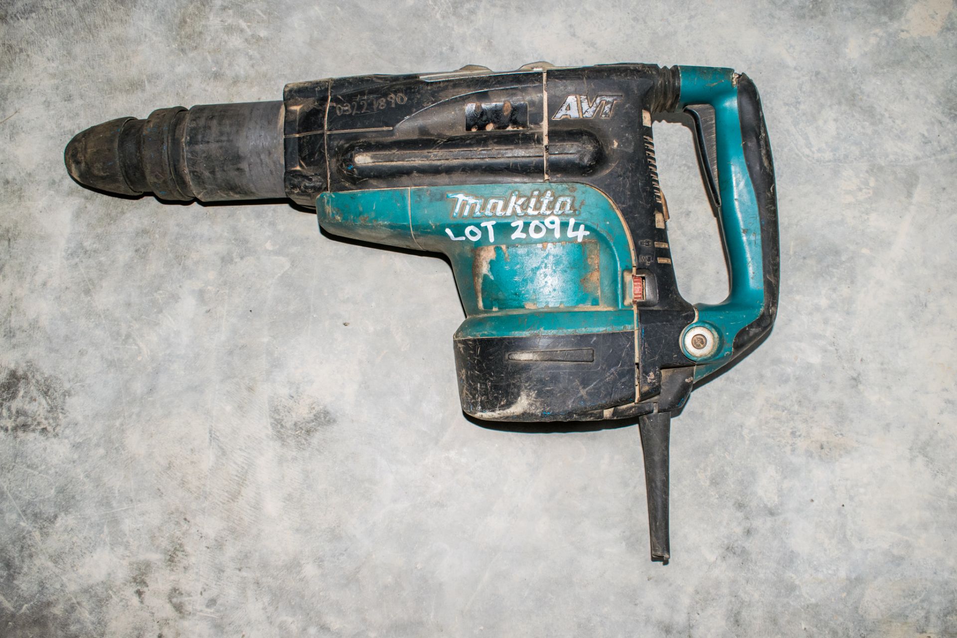 Makita HR5212C 110v SDS rotary hammer drill ** Cord cut off **