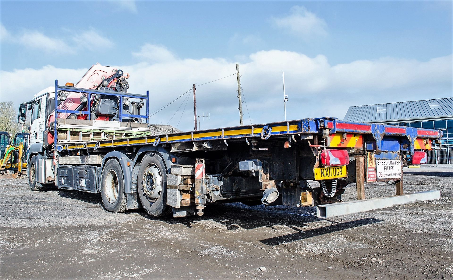 MAN TGS 26.440 26 tonne 6 wheel flat bed crane lorry Registration Number: NX11 UGR Date of - Image 3 of 24