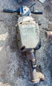 Pneumatic anti vibe breaker A723192